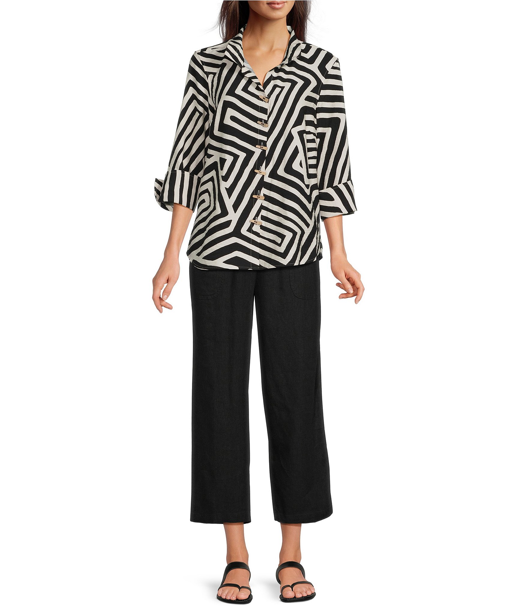 Ali Miles Woven Abstract Print Point Collar 3/4 Sleeve Shirt