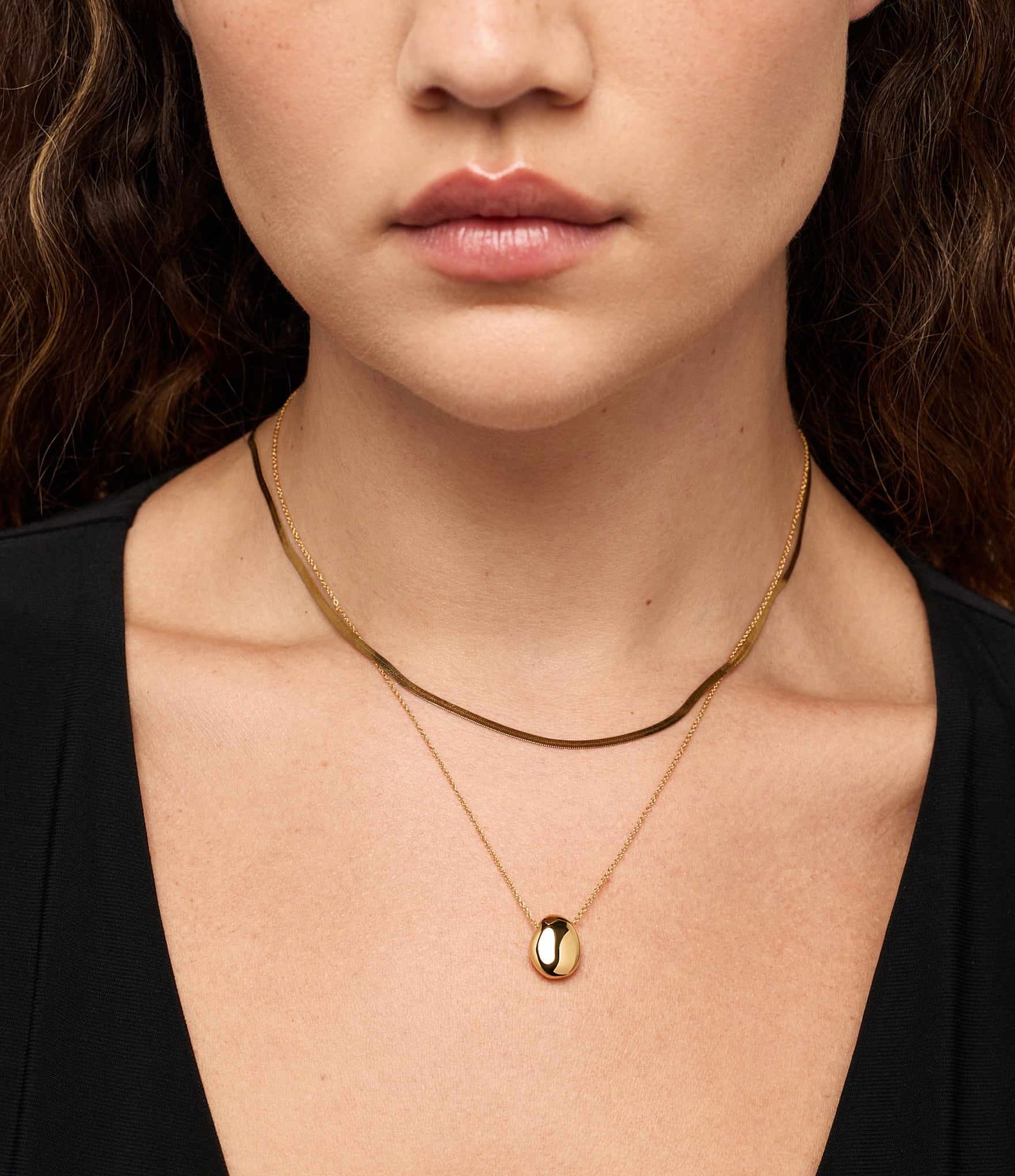 Ana Luisa Pebble Mini Short Pendant Necklace