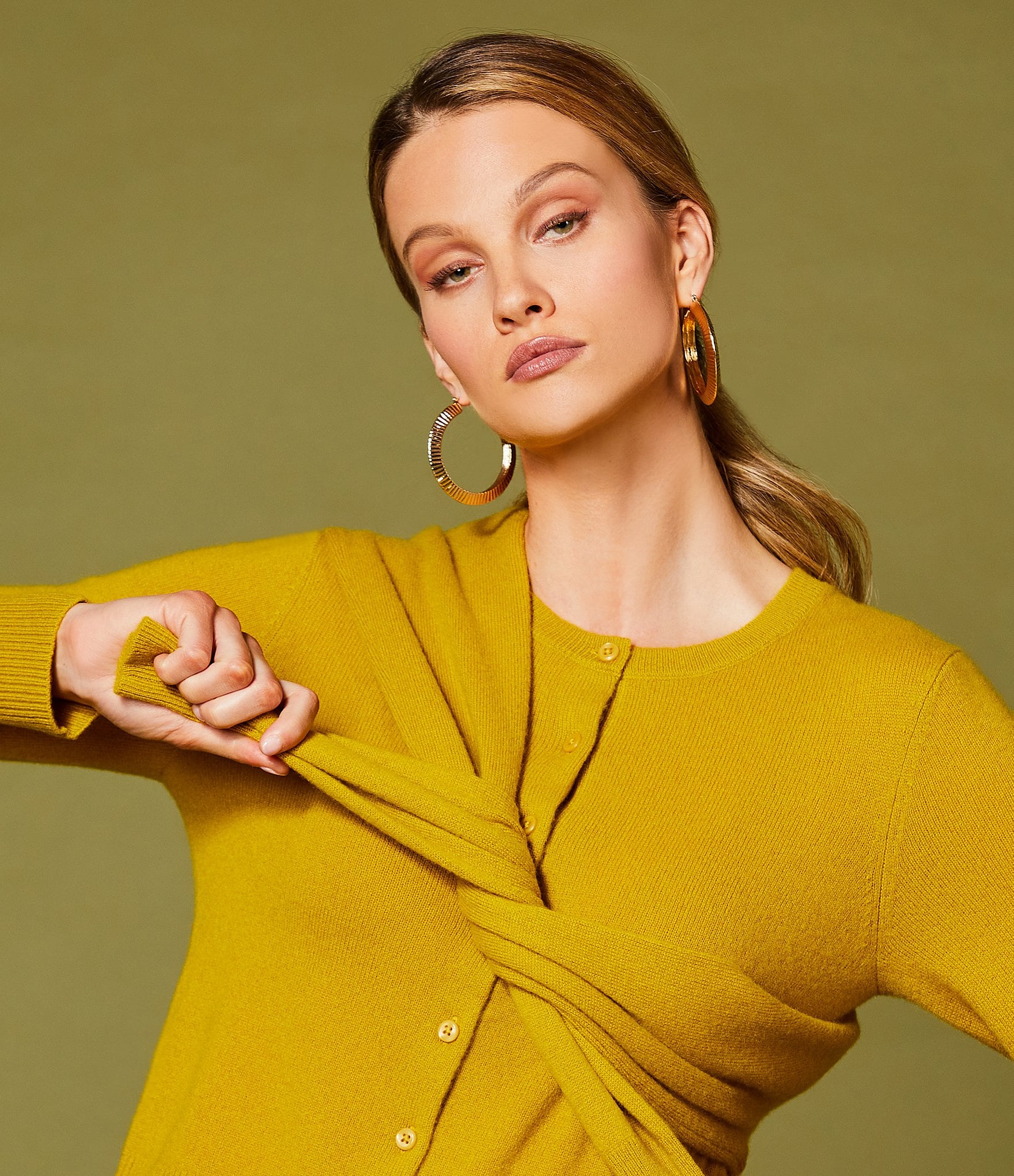 Anna & Ava Textured Hoop Earrings