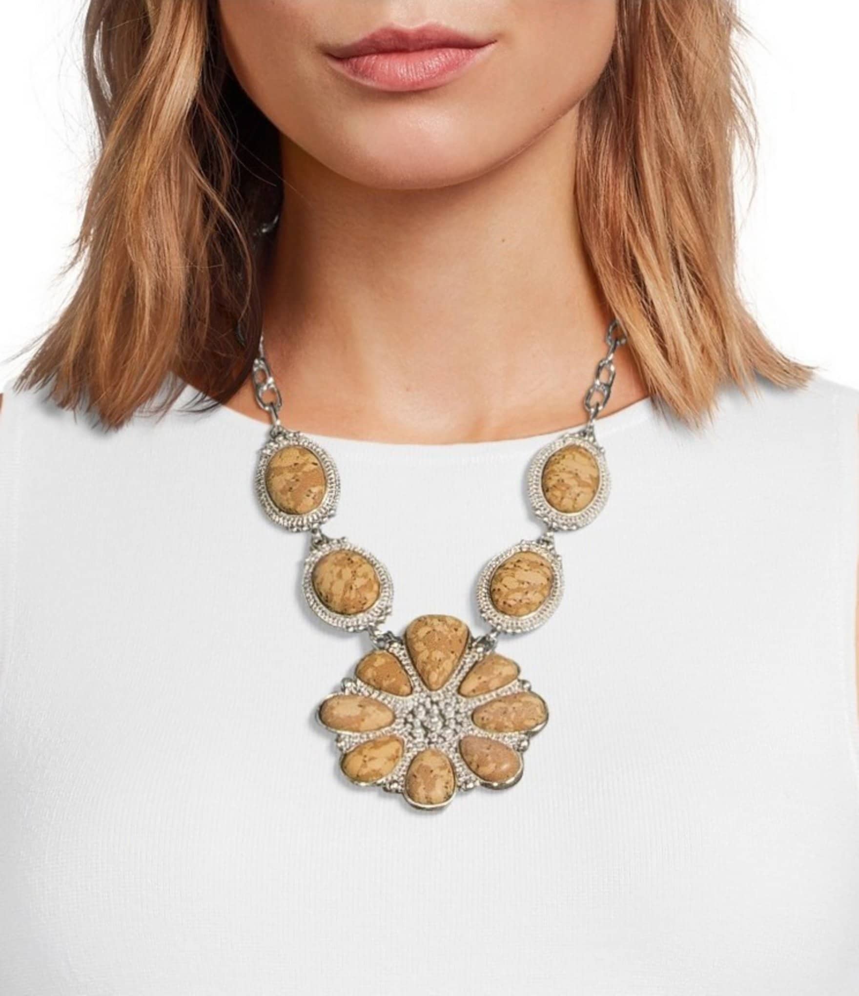 Anna & Ava Western Feather Statement Necklace