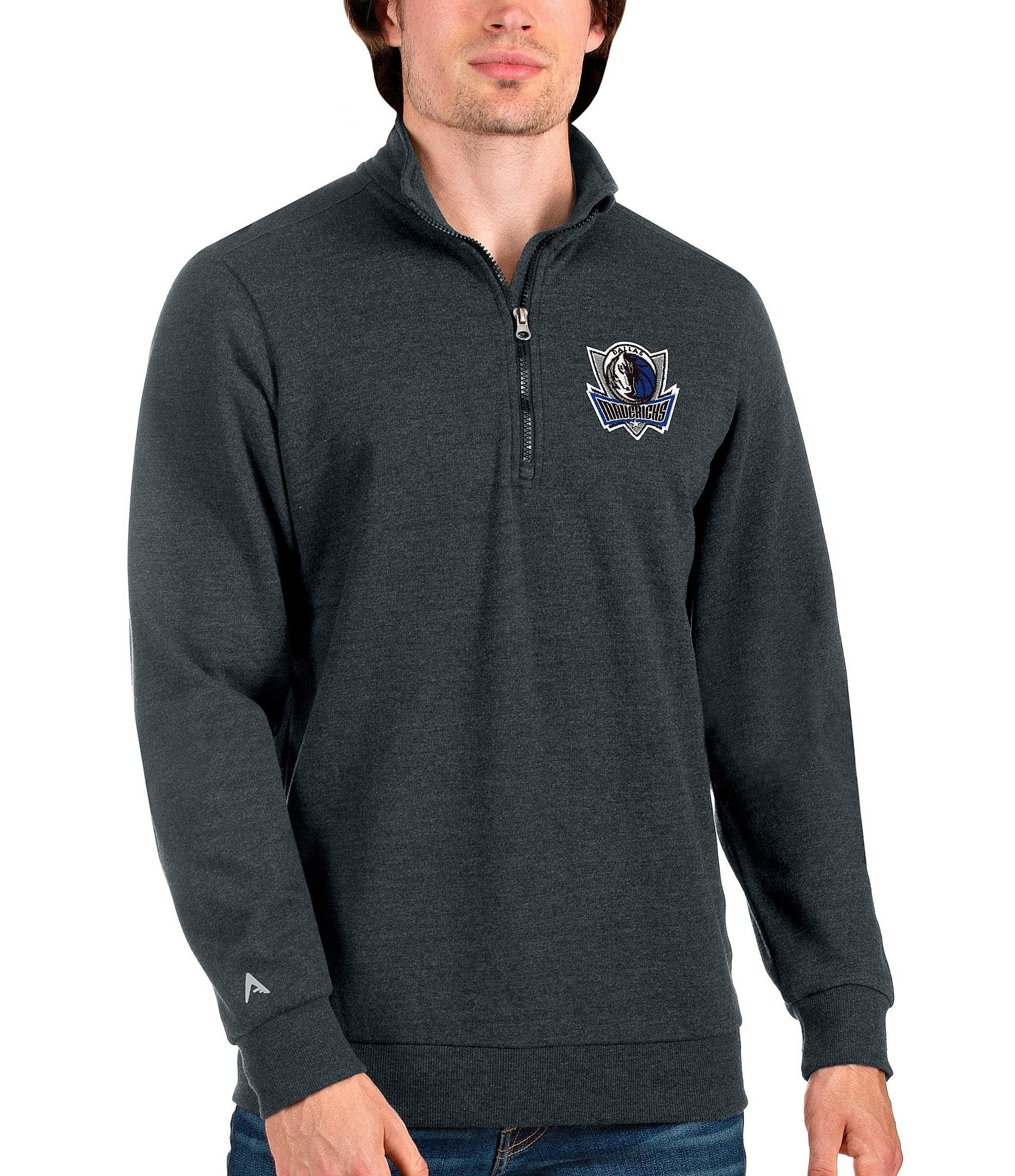 Men's Antigua Black Chicago Cubs Flier Bunker Pullover Sweatshirt