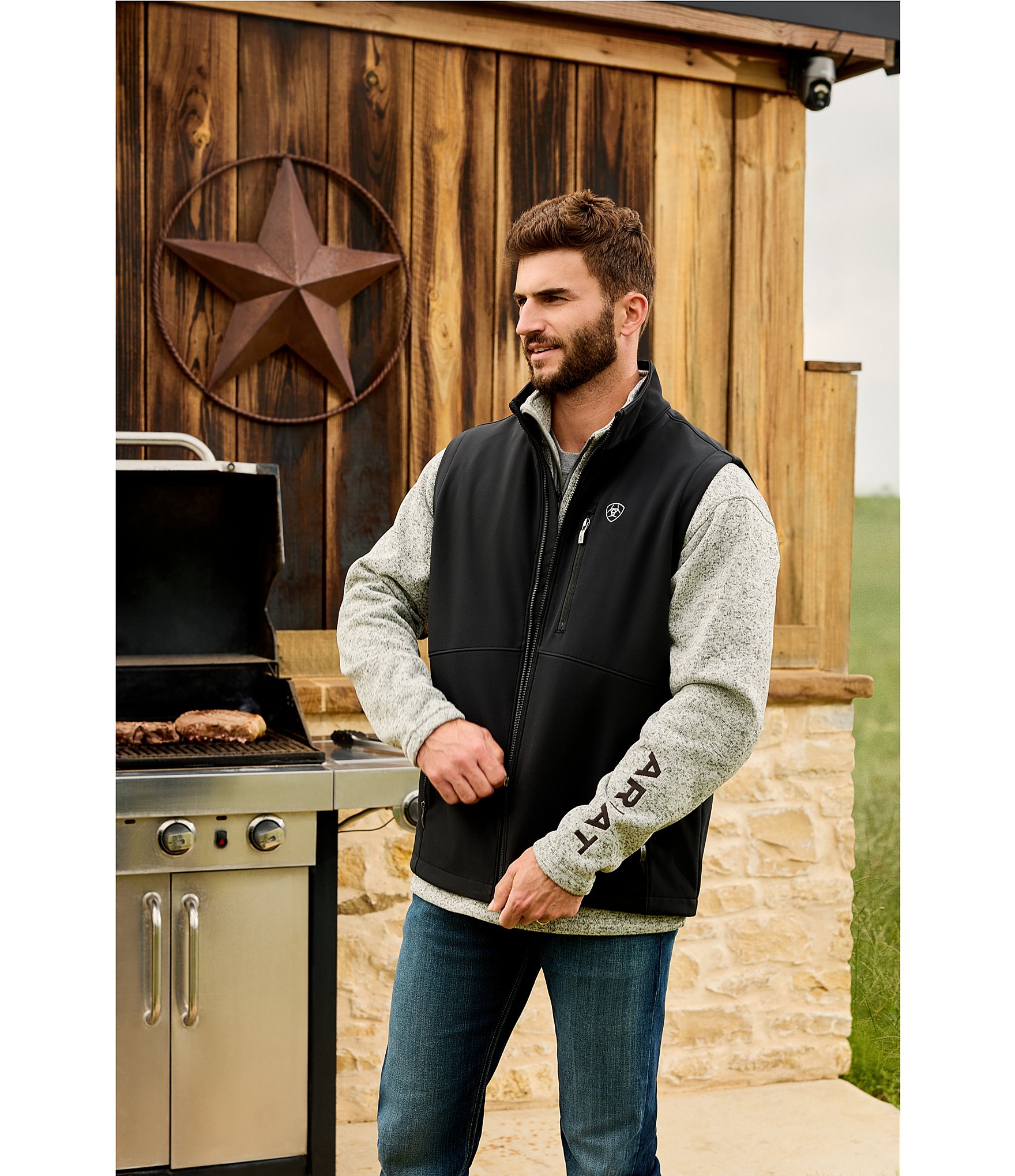 Ariat Logo Sleeveless Softshell Vest