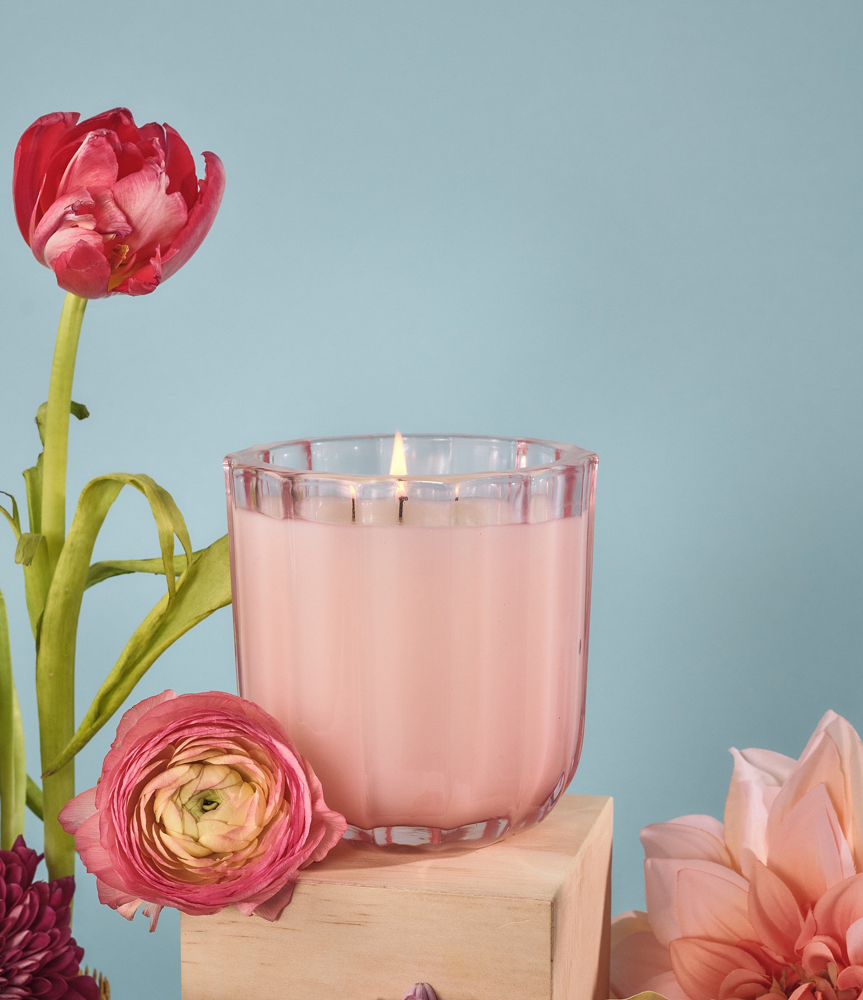 Aromatique The Smell of Spring Ribbed Glass Candle, 8 oz.