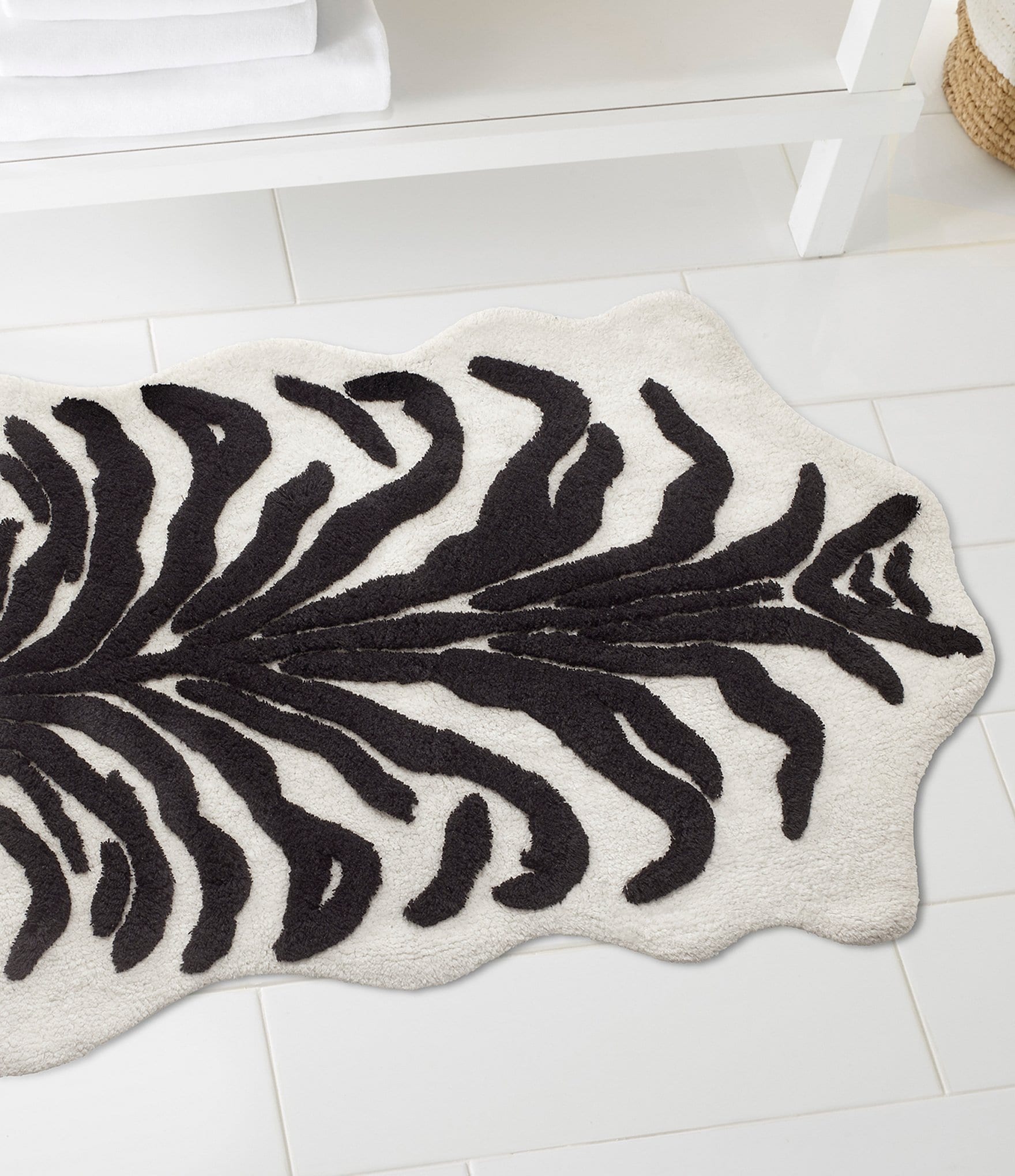 Avanti Linens x Nicole Miller Sydney Rug