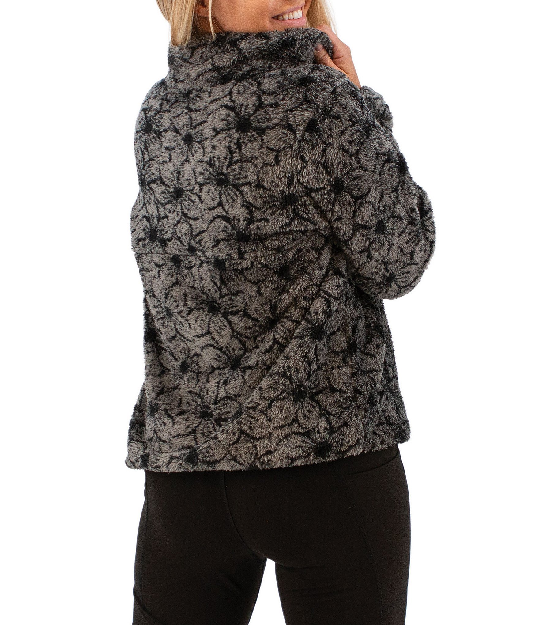 Aventura Wintertide Printed Stand Collar Front Snap Fleece Pullover Top