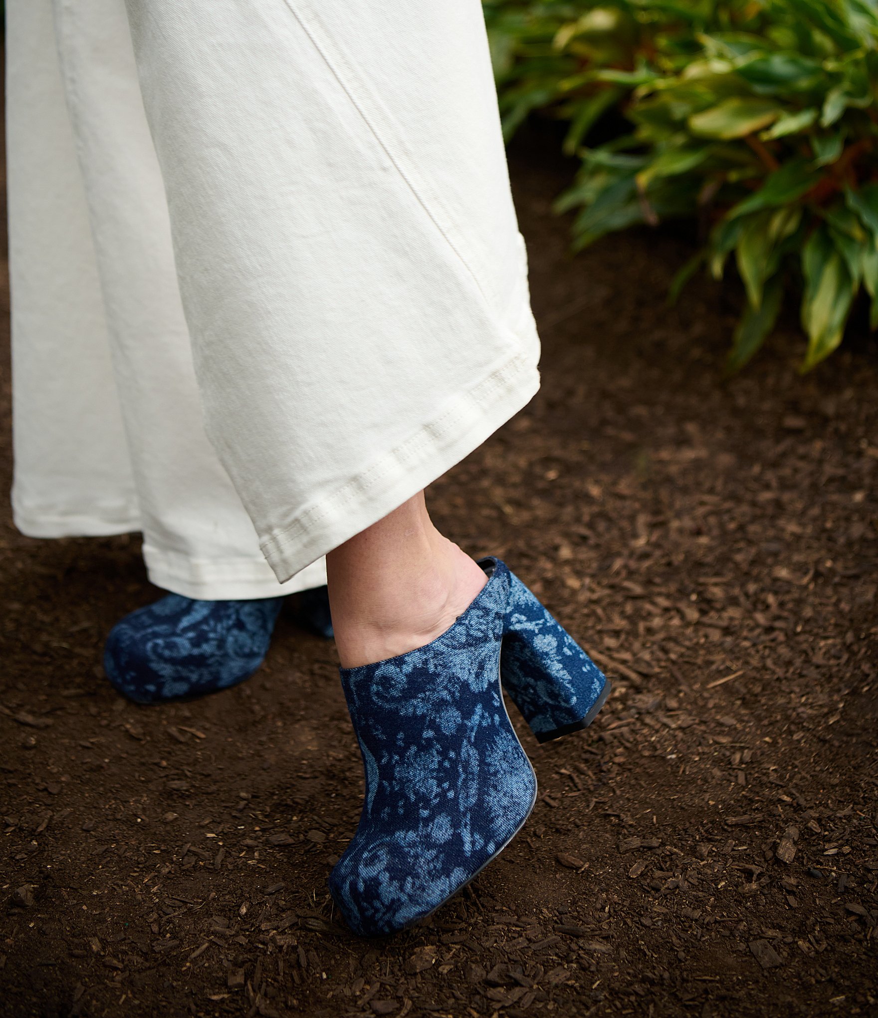 Azalea Wang Florea Denim Block Heel Platform Mules