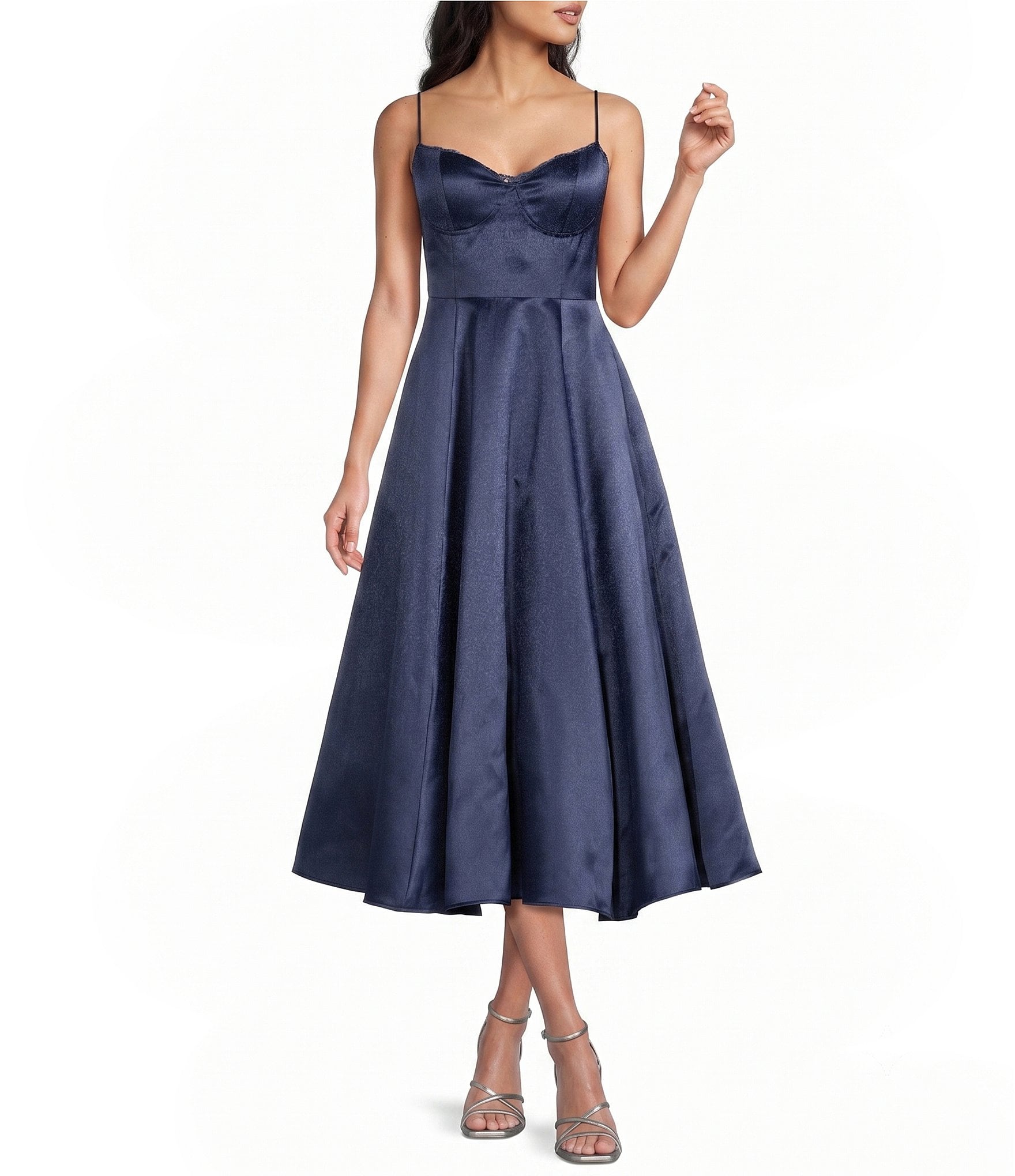 purple flapper dress Drop Waist Mini Size – Applies to both dresses:L STRAPLESS CRYSTAL TRIM TOP midi dress with puff sleeves These authentic Gatsby themed