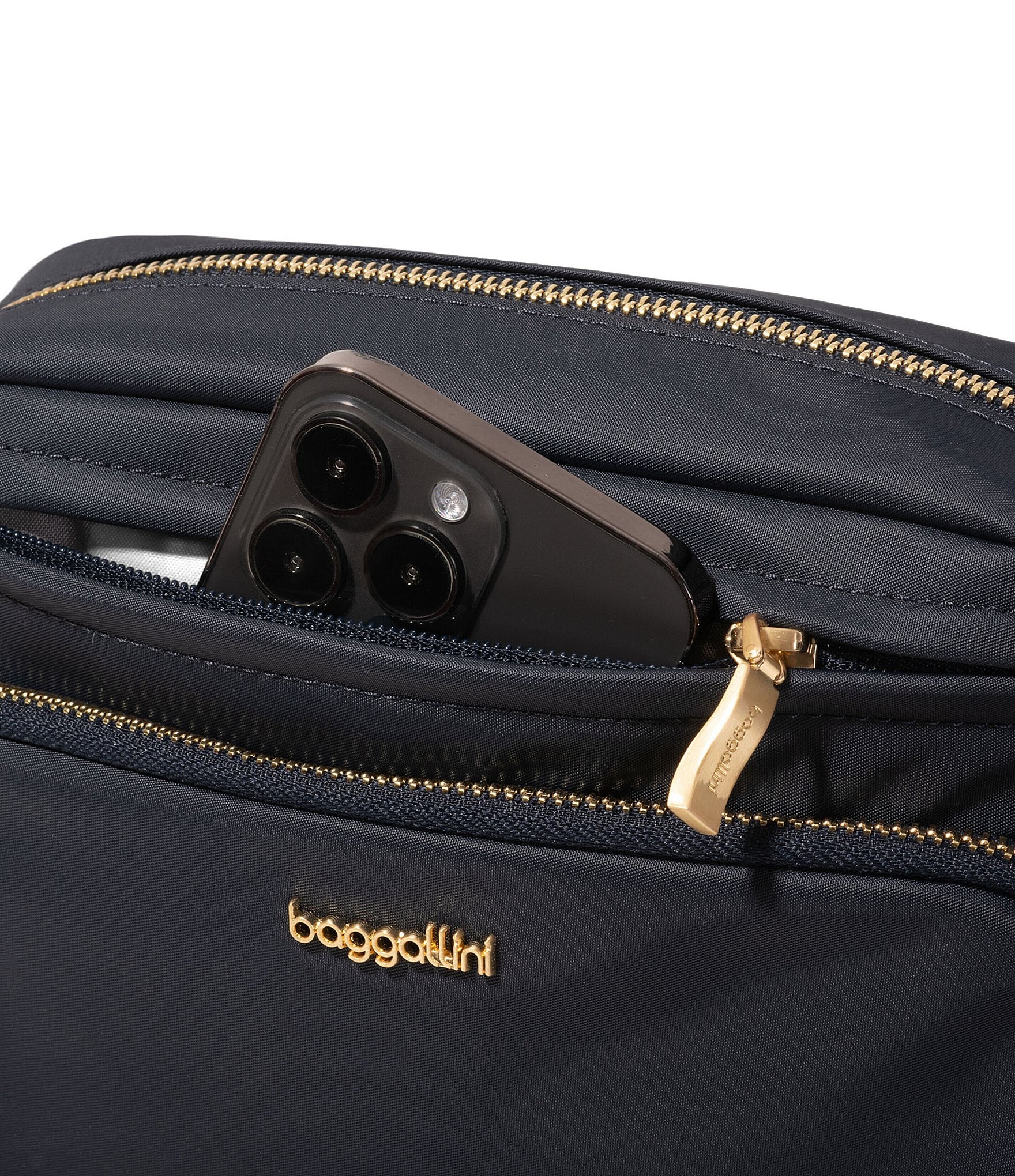 Baggallini Manhattan Collection Mott Crossbody Bag