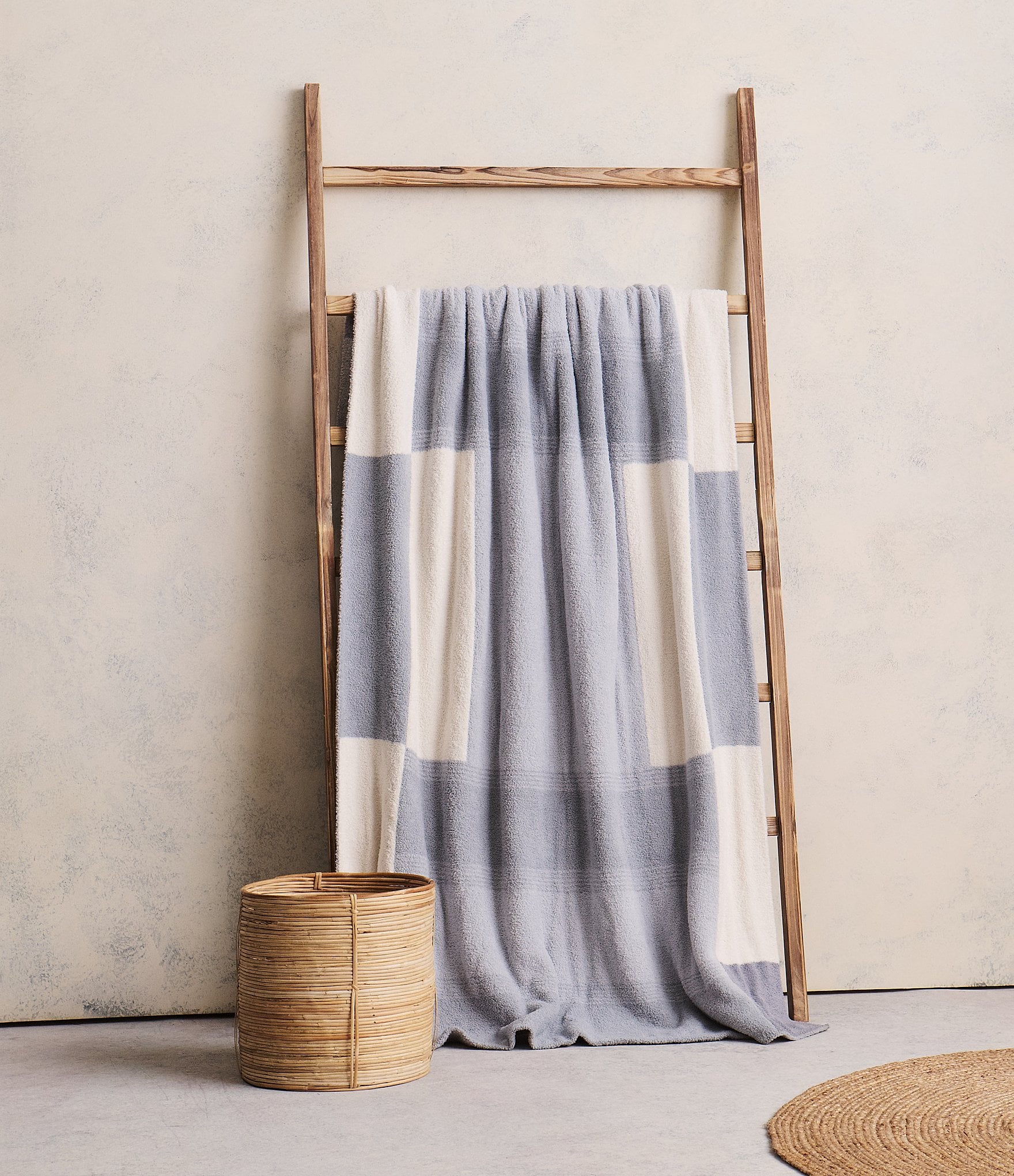 Barefoot Dreams CozyChic® Costa Block Throw Blanket