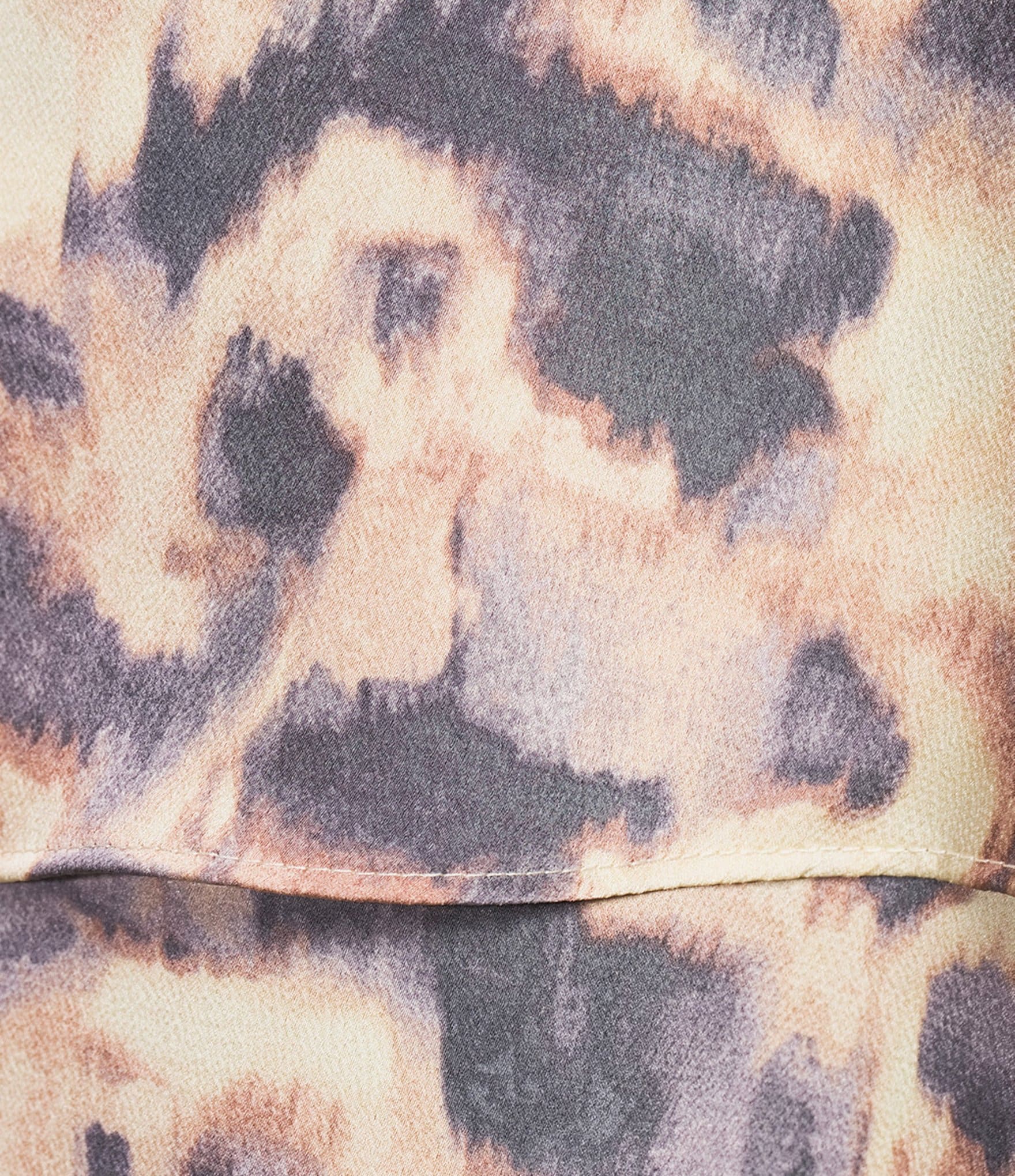 BCBG Hammered Satin Chiffon Printed Mock Neck Long Sleeve Tier Shift Mini Dress