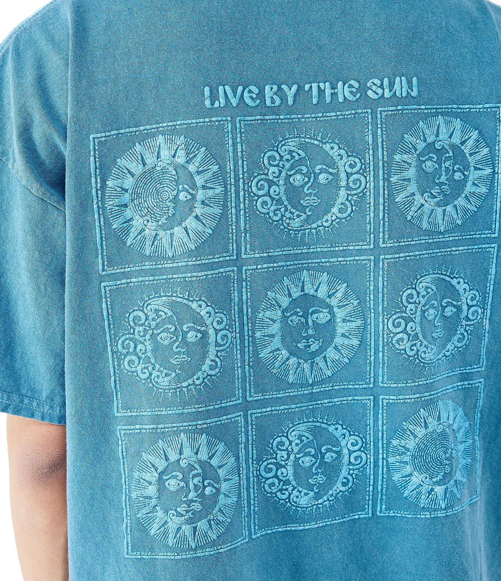 BDG Urban Outfitters Live By The Sun Short Sleeve Graphic T-Shirt