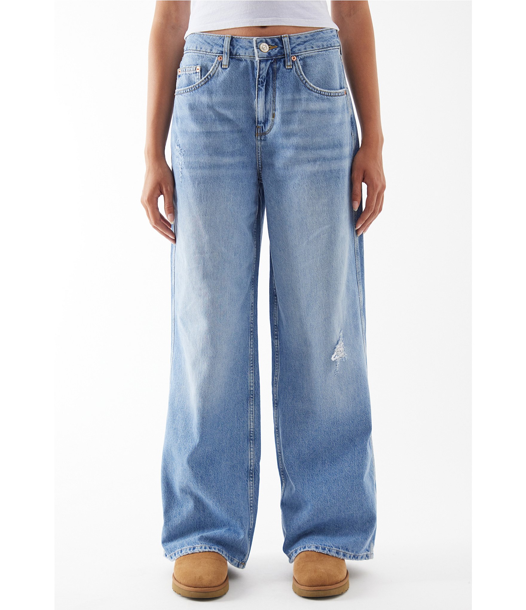 https://dimg.dillards.com/is/image/DillardsZoom/zoom/bdg-urban-outfitters-mid-rise-wide-leg-puddle-jeans/00000000_zi_5f839d4f-3e53-46b3-94c2-2b02f4e4a75b.jpg