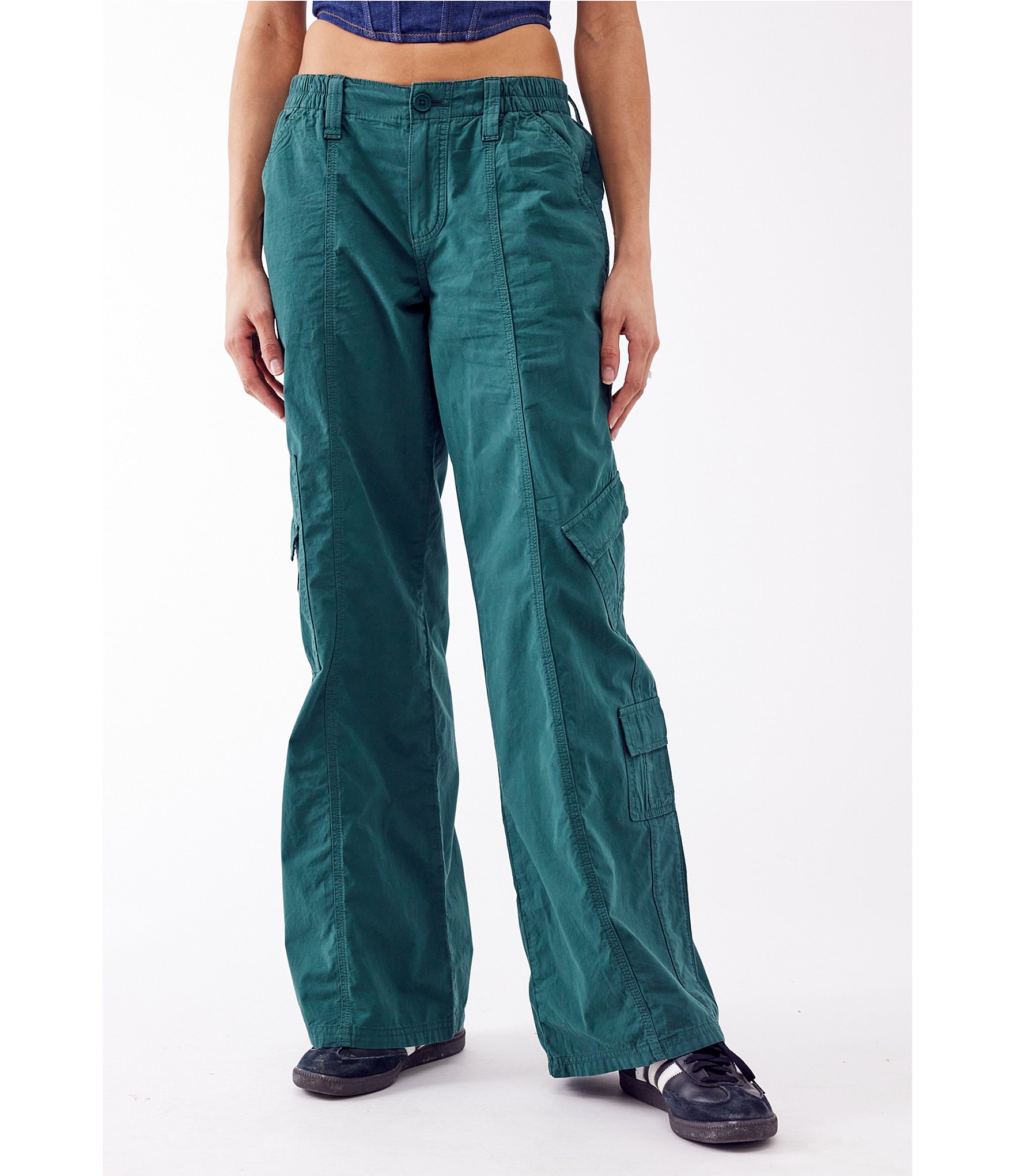 BDG Y2K Cropped Cargo Pant  Urban Outfitters Japan - Clothing, Music, Home  & Accessories