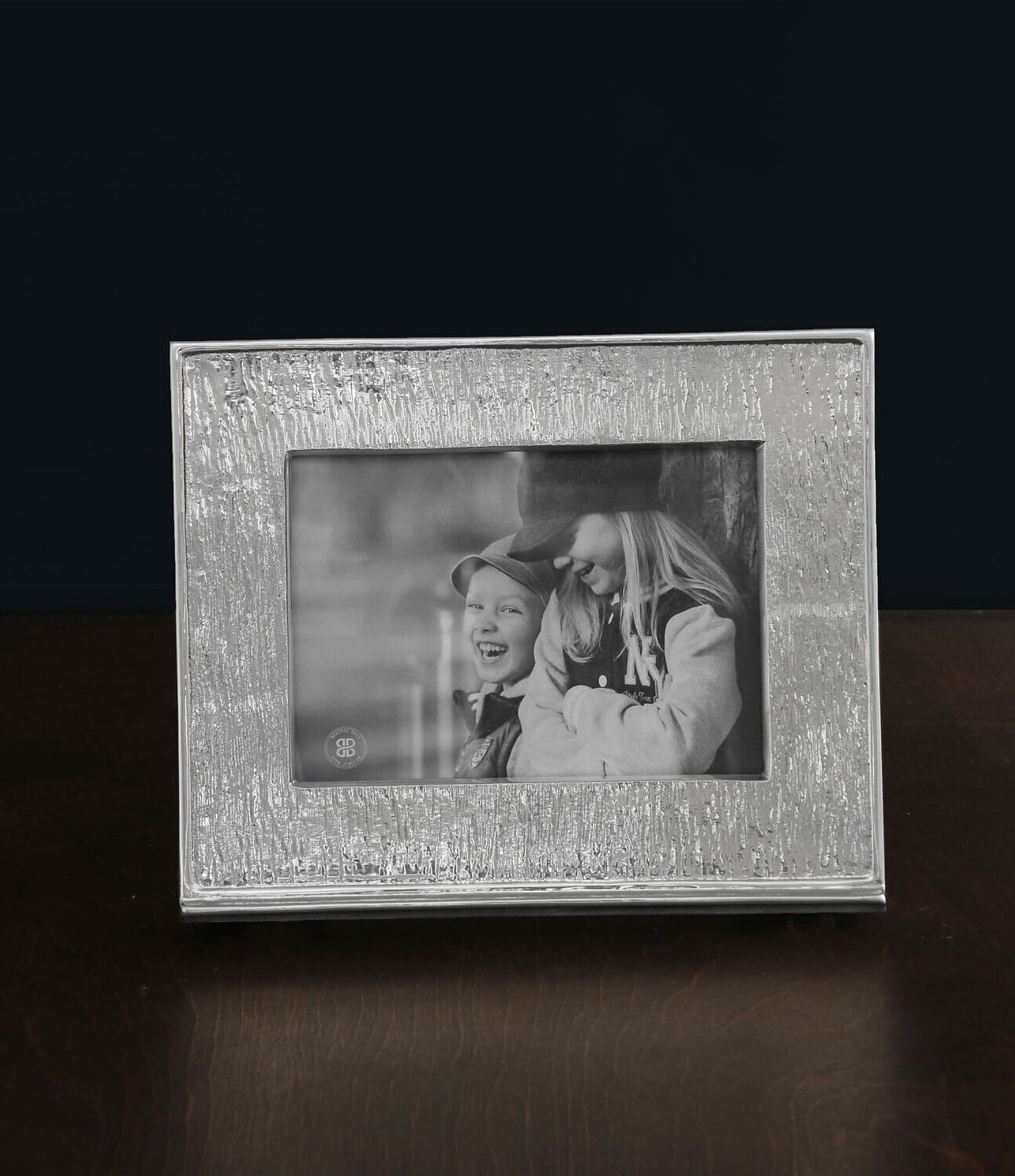 Beatriz Ball Strie Horizontal Frame, 5 X 7