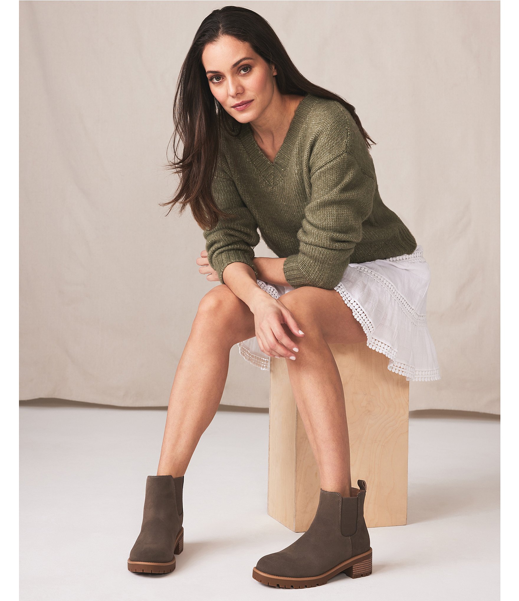 Blondo Mayes Waterproof Suede Lug Sole Booties