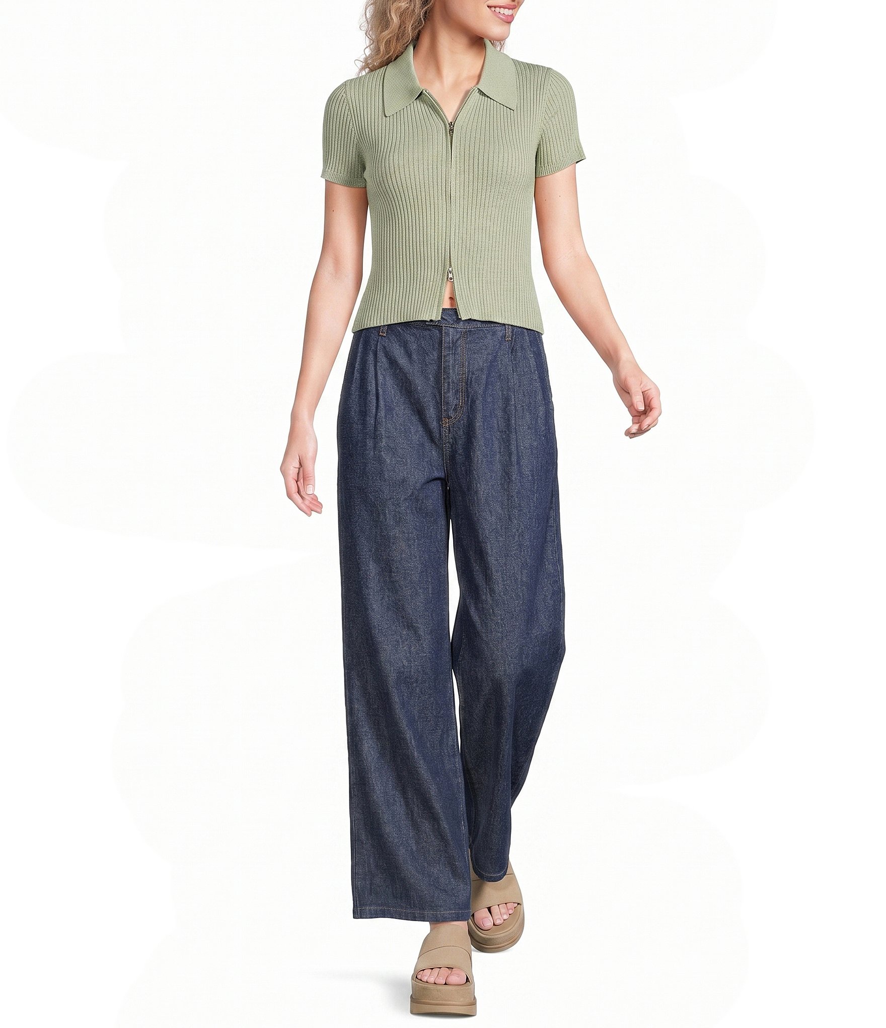 Blu Pepper Knit Collared Short Sleeve Front Zip Top
