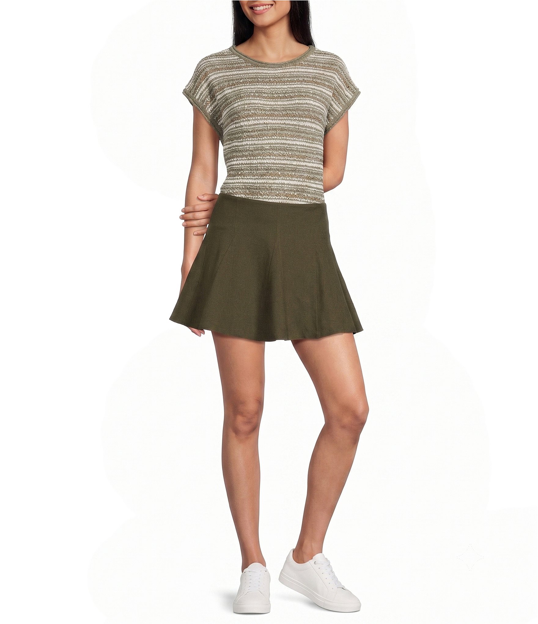 Blu Pepper Mid Rise Godet Mini Skirt