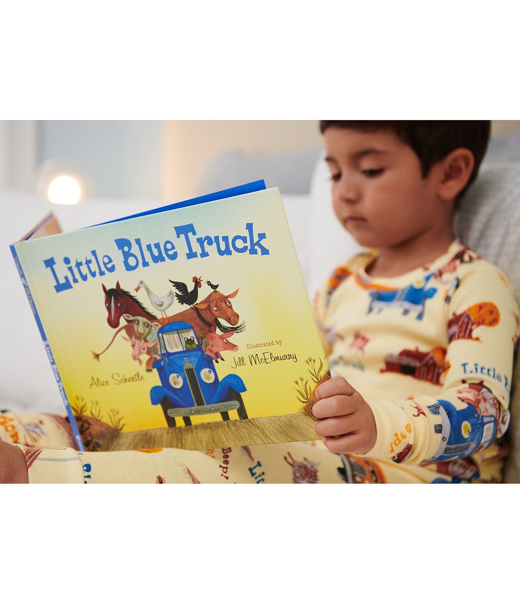 Books To Bed Little Boys 2-6 Little Blue Truck Two-Piece Pajamas & Book Set