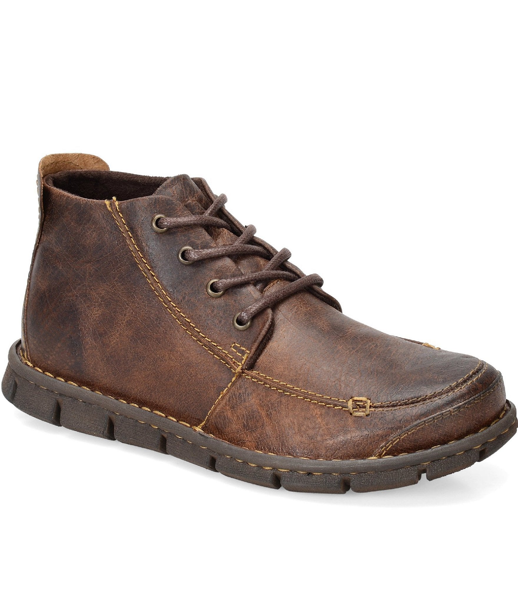 Born Men´s Neuman Chukka Boots | Dillards