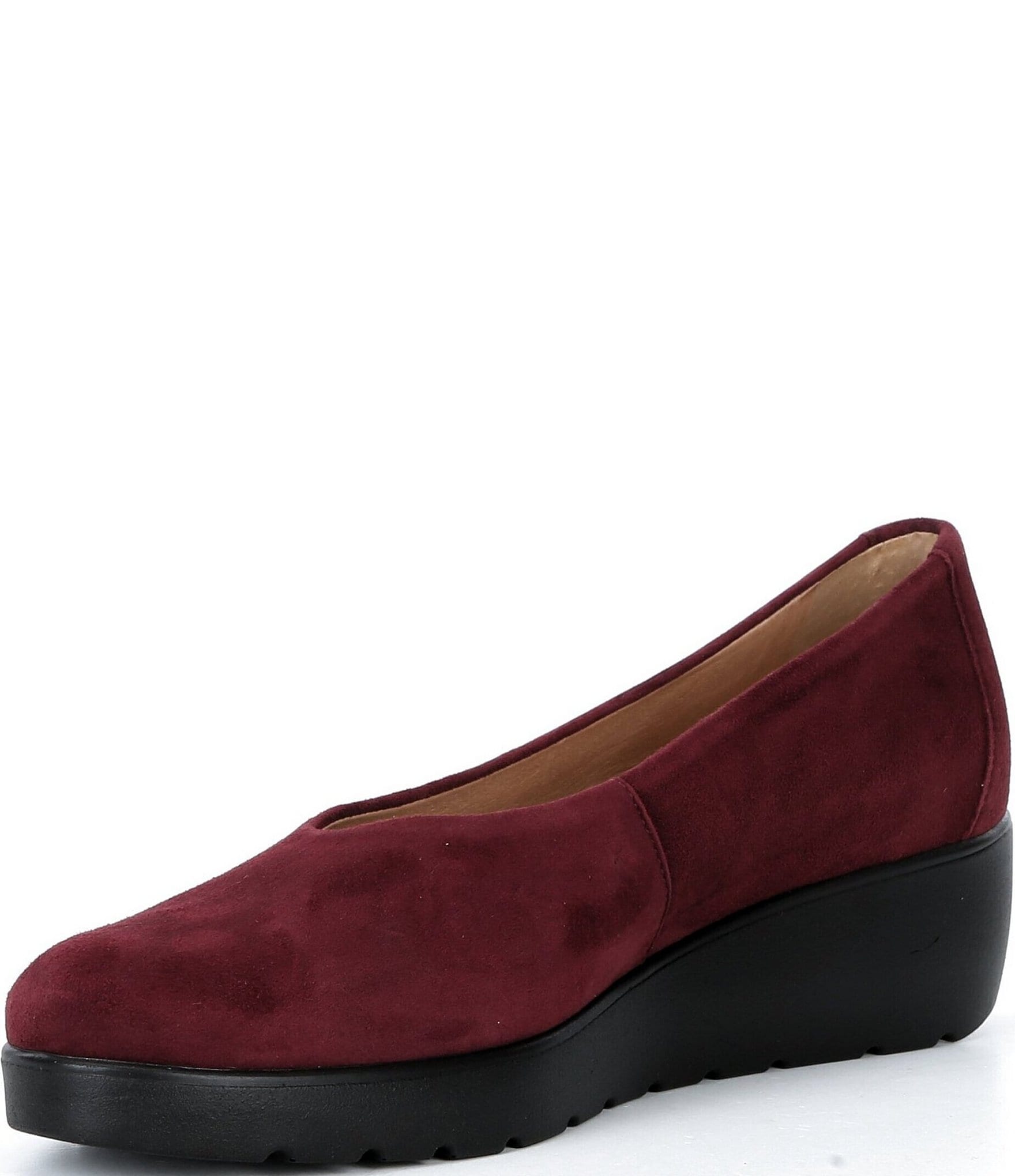 Brioso Waverly Suede Sweetheart Wedge Pumps