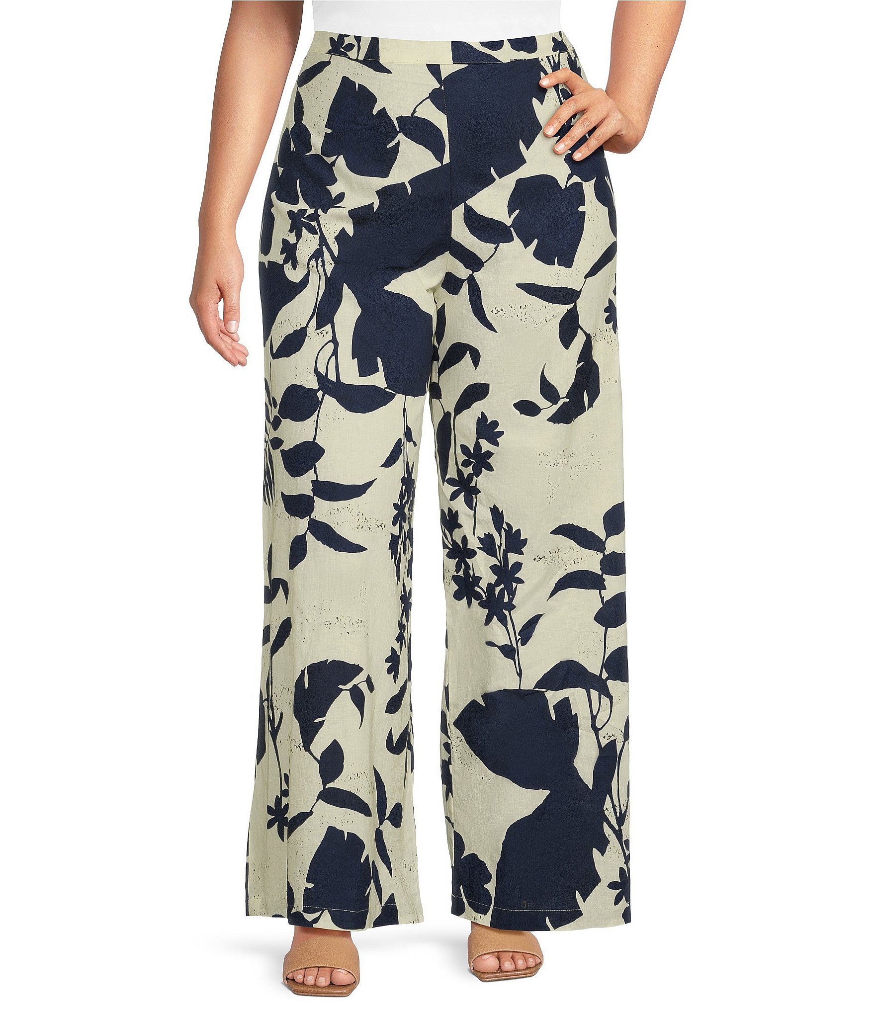 Bryn Walker Plus Size Foglie Print Flat Front Elastic Waist Bryn Walker Plus Size Foglie Print Flat Front Elastic Waist