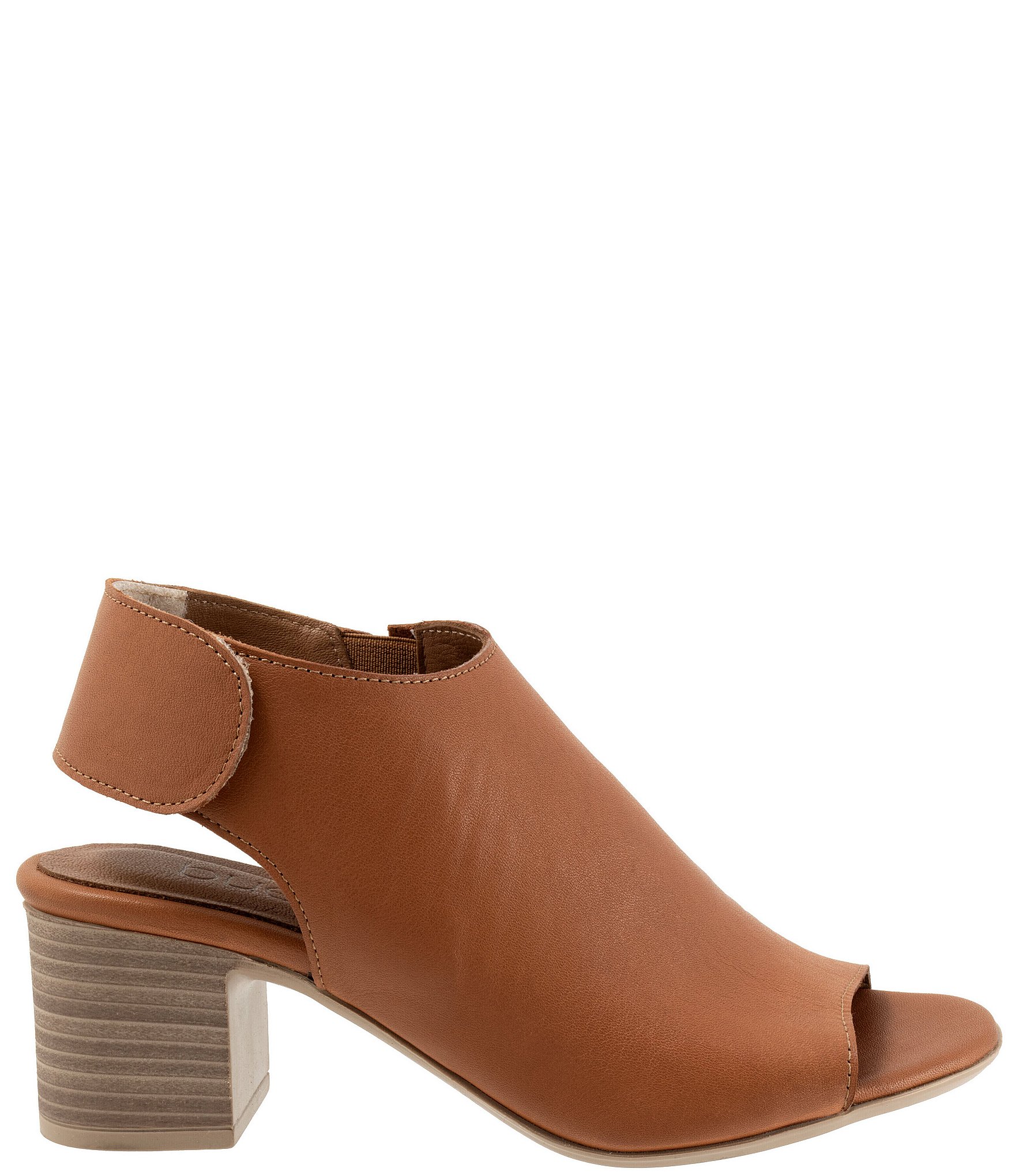 Bueno Rachel Leather Block Heel Shooties