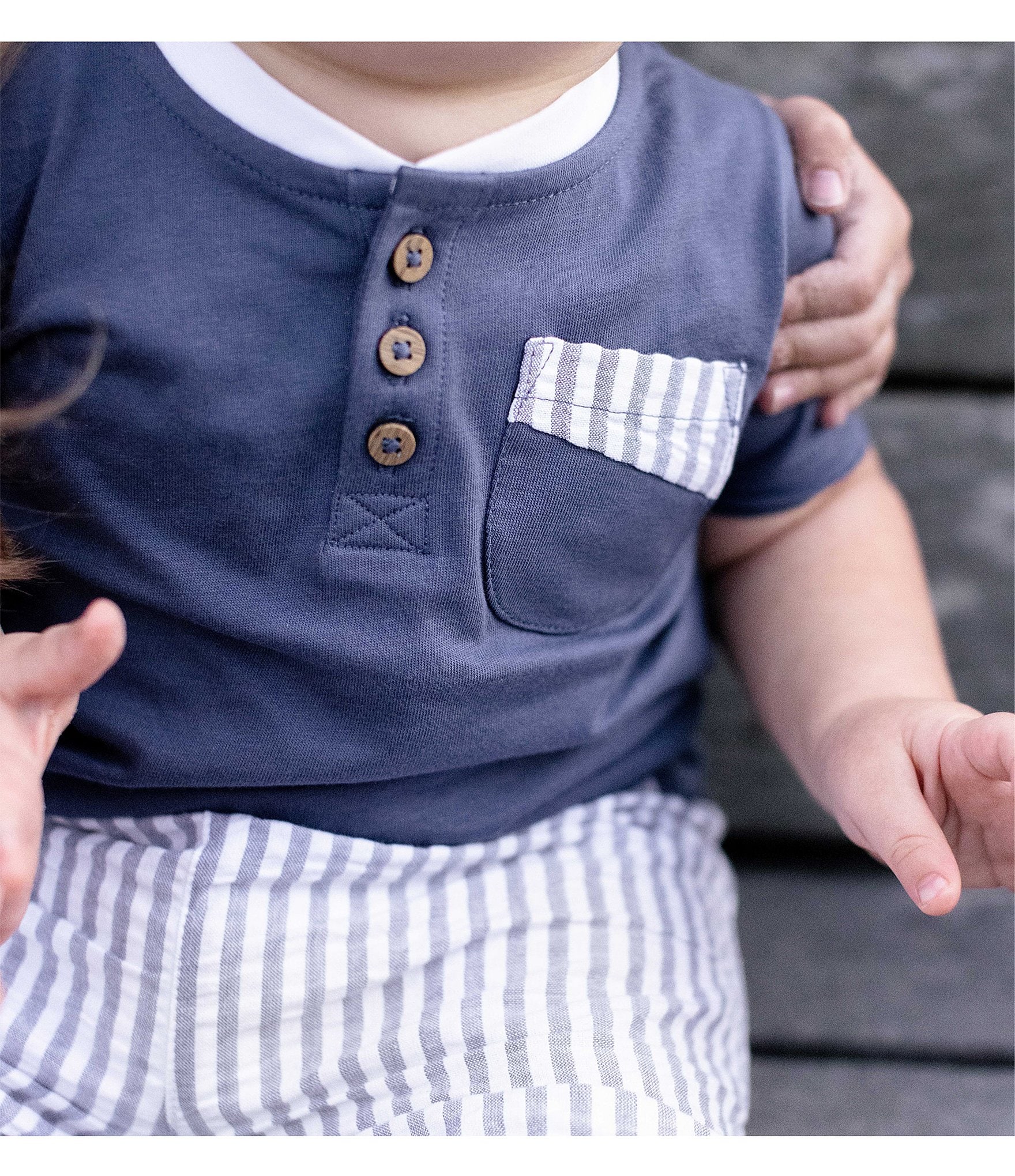 Burt's Bees Baby Boys Newborn-24 Months Short-Sleeve Solid Henley T-Shirt & Striped Seersucker Shorts Set