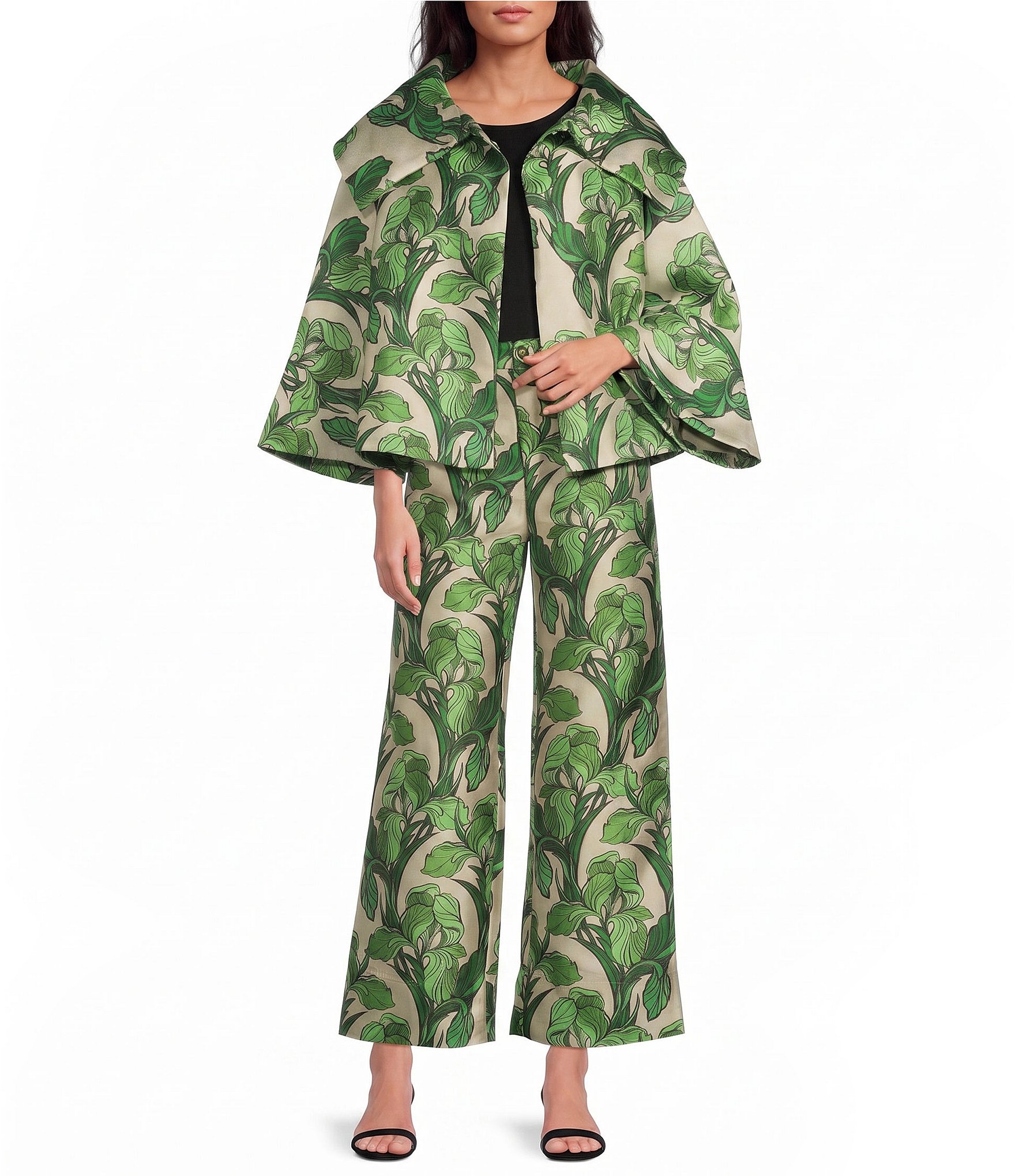 Buru Grace Printed Brocade Oversized Point Collar 3/4 Sleeve Cropped Coat