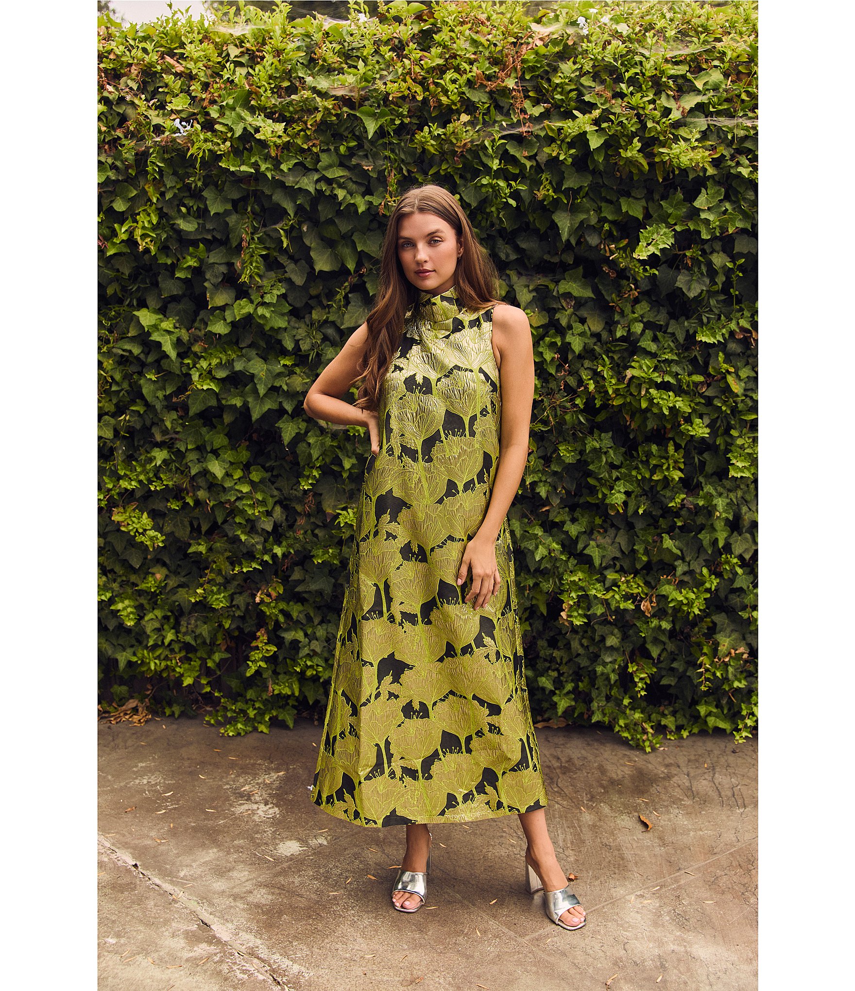 Buru Mod Coral Iris Print Mock Neck Sleeveless Shift Maxi Dress