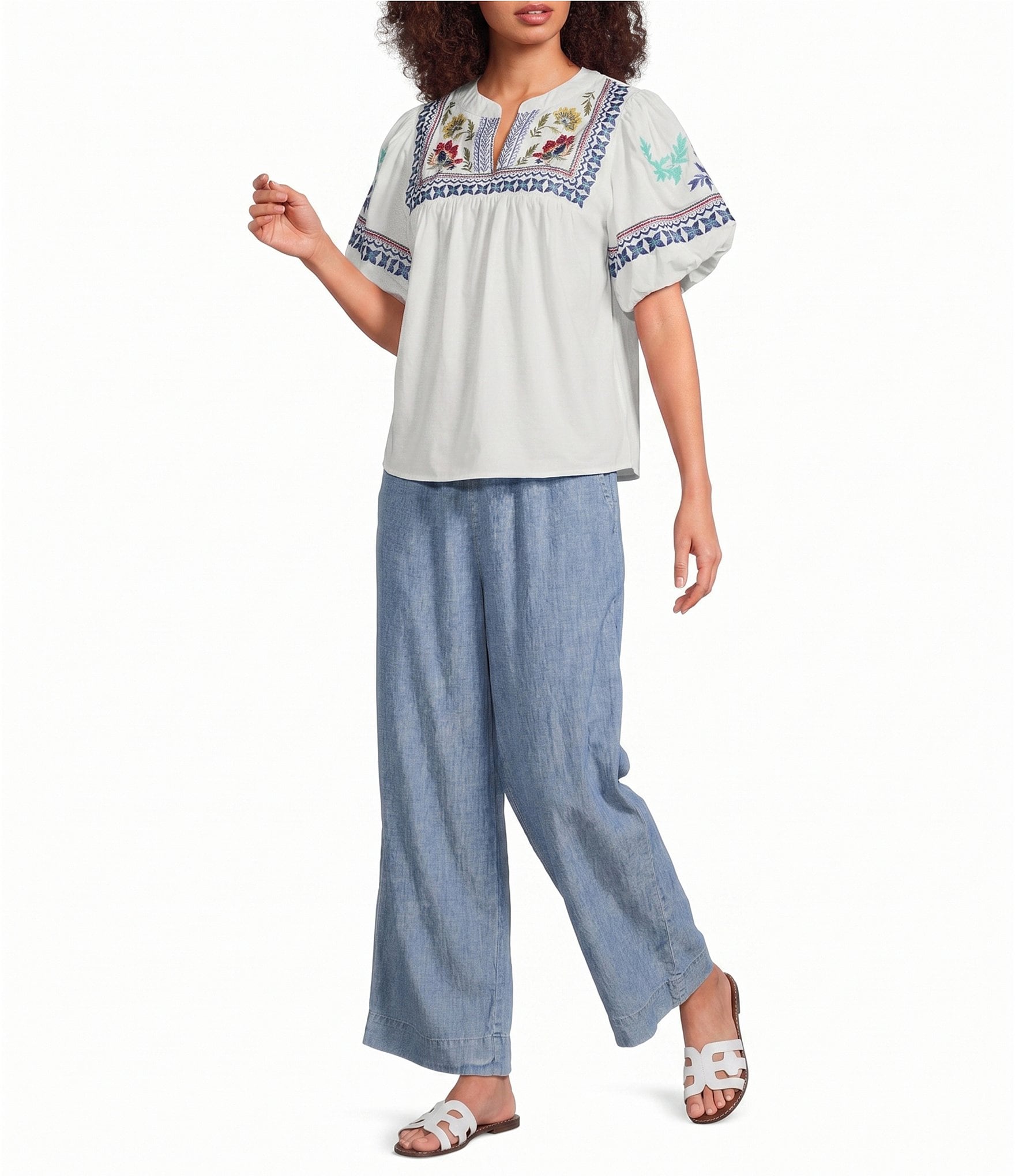 Calessa Embroidered Split V-Neck Short Sleeve Tunic