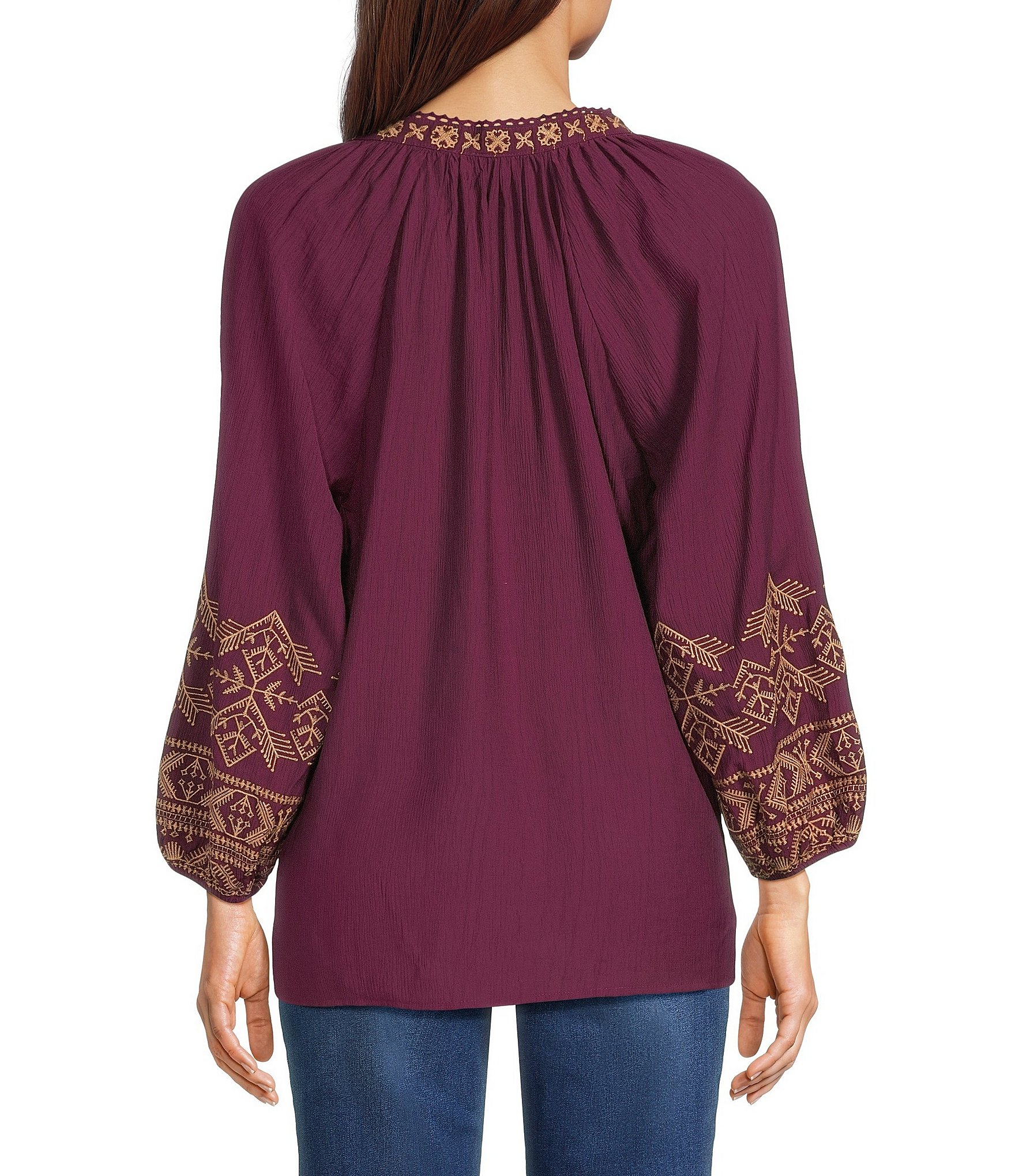 Calessa Petite Size Embroidered Split V-Neck Wrist Length Sleeve Tunic