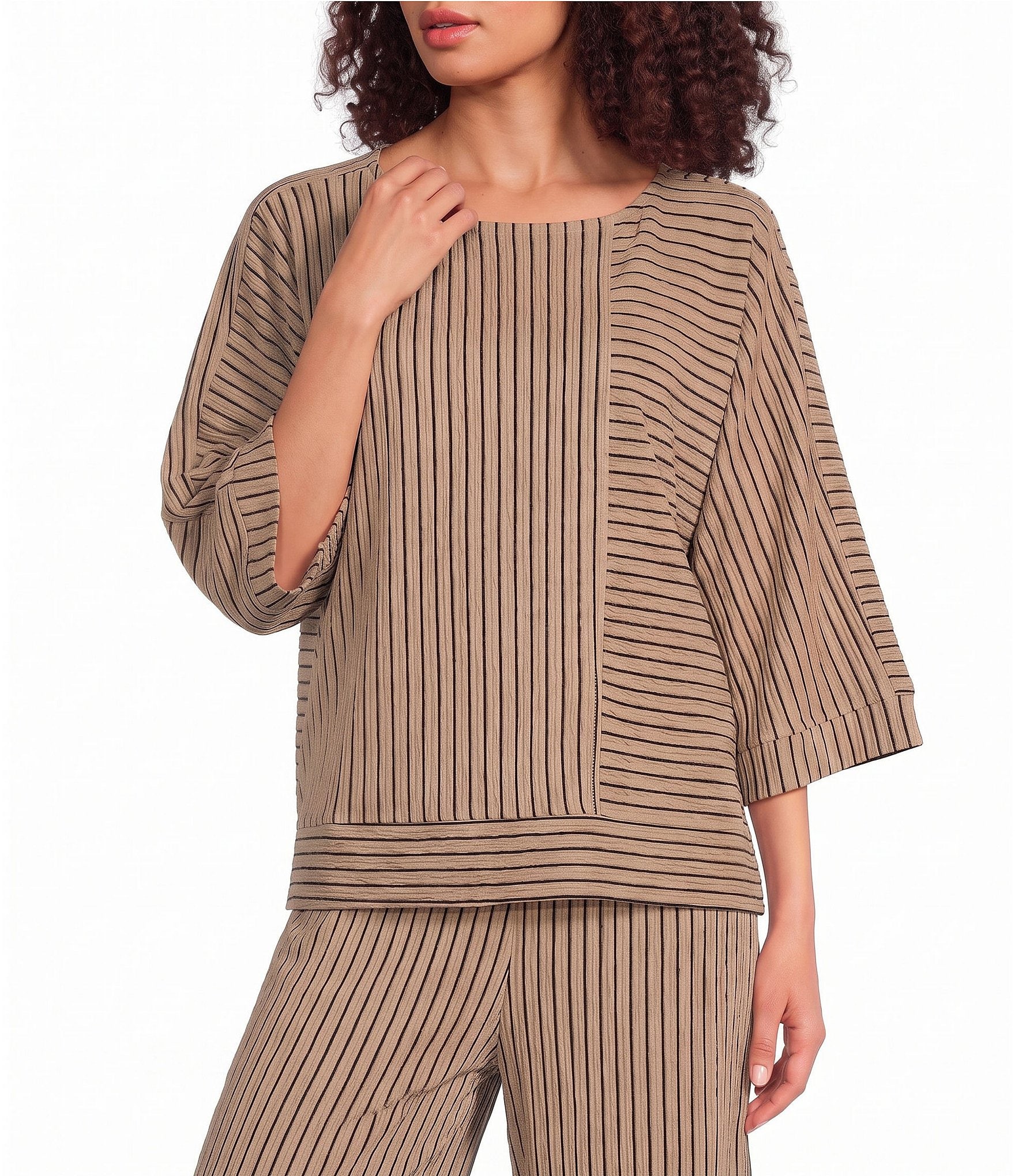 Calessa Petite Size Textured Knit Round Neck 3/4 Sleeve Coordinating Tunic
