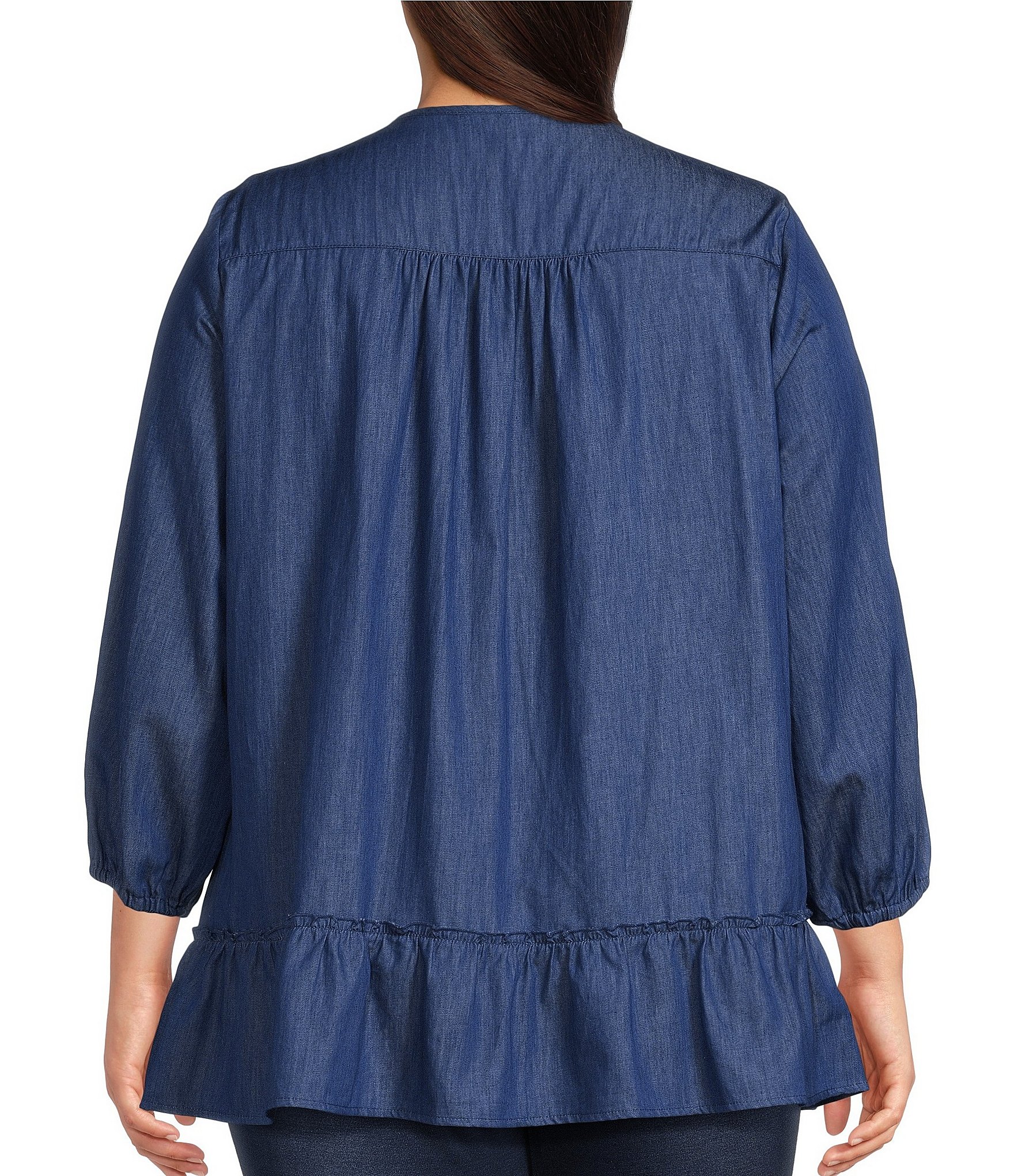 Calessa Plus Size Embroidered Round Split V-Neck 3/4 Sleeve Tunic