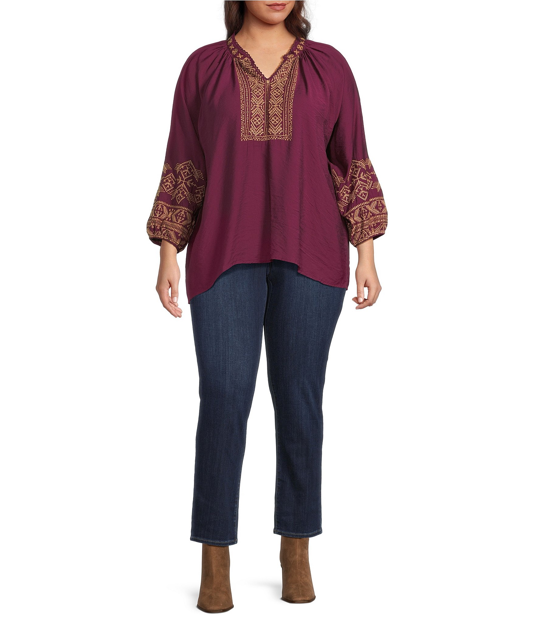 Calessa Plus Size Embroidered Split V-Neck Wrist Length Sleeve Tunic