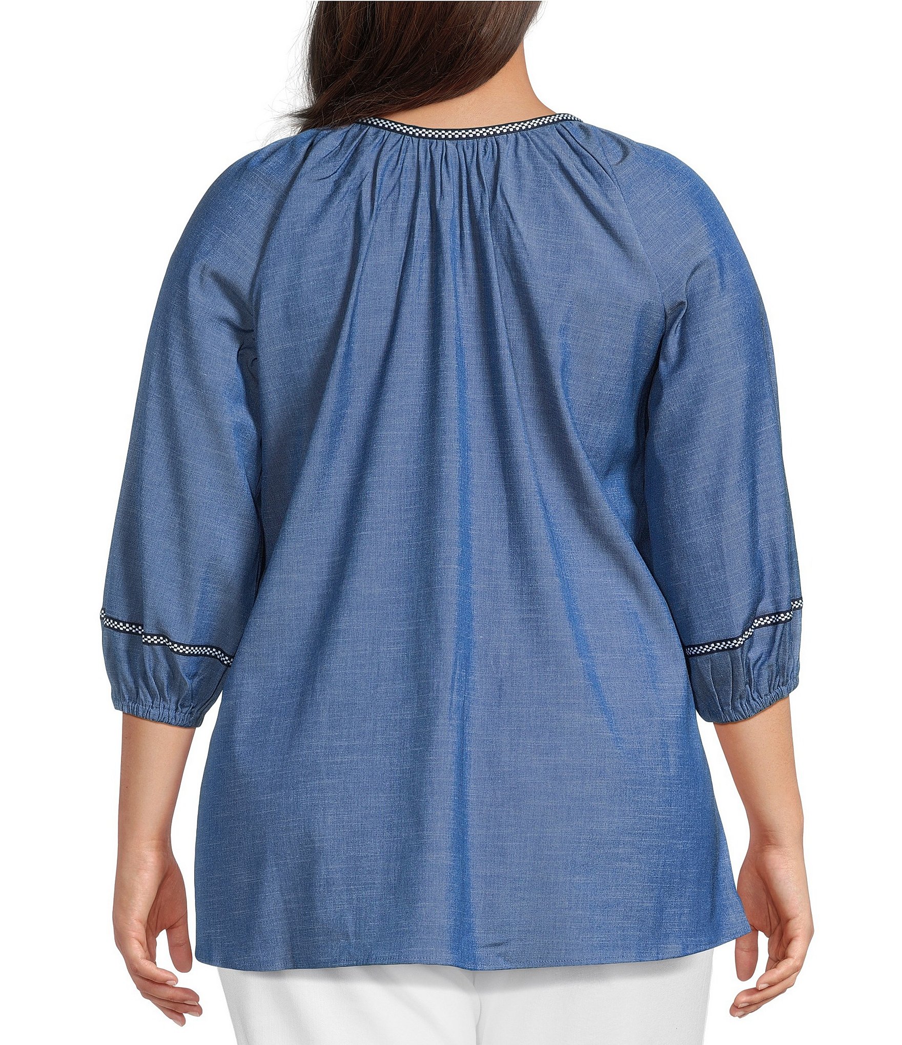 Calessa Plus Size Embroidered Split V-Neck 3/4 Sleeve Tunic