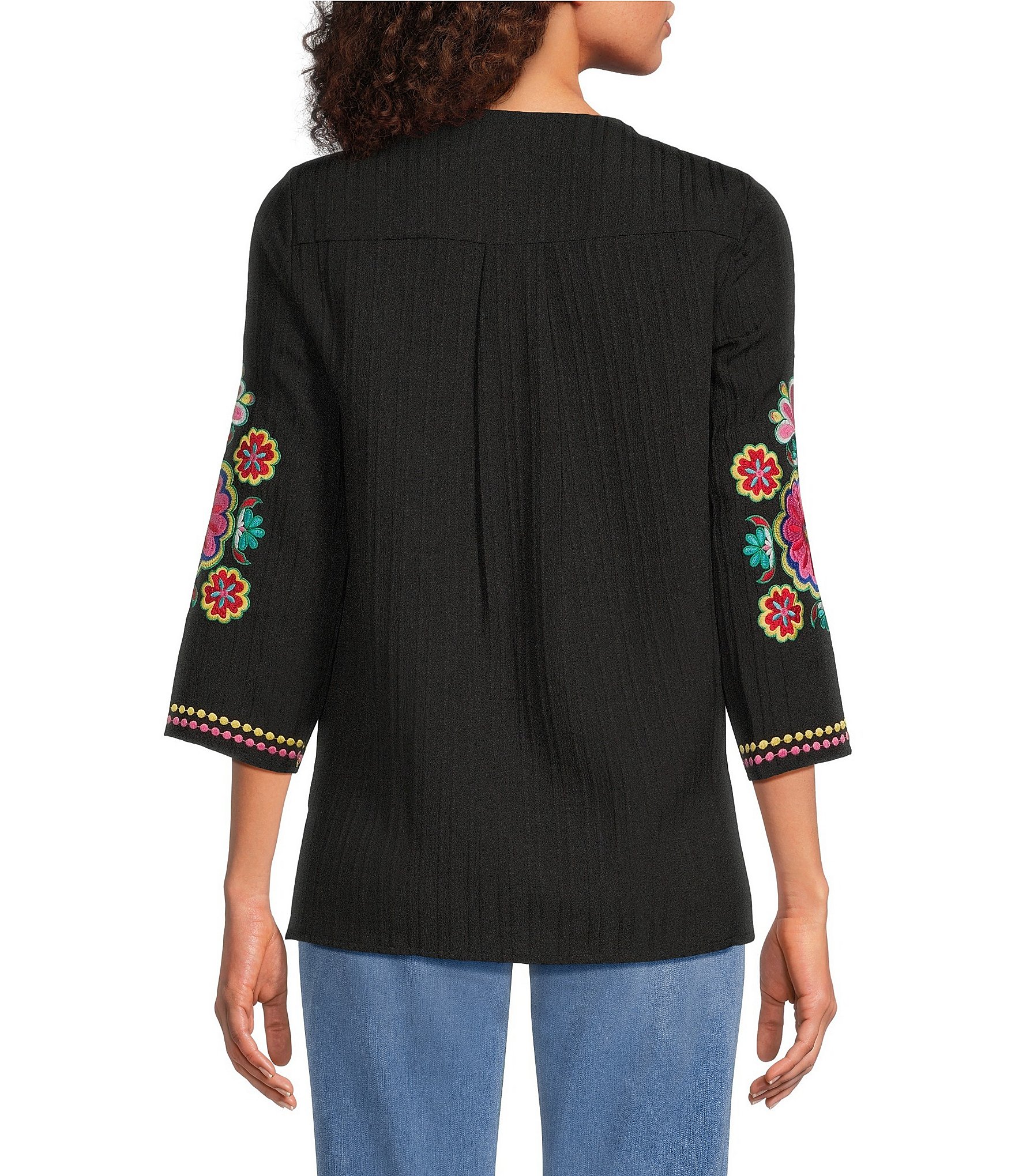 Calessa Woven Embroidered Split Round V-Neck 3/4 Sleeve Tunic