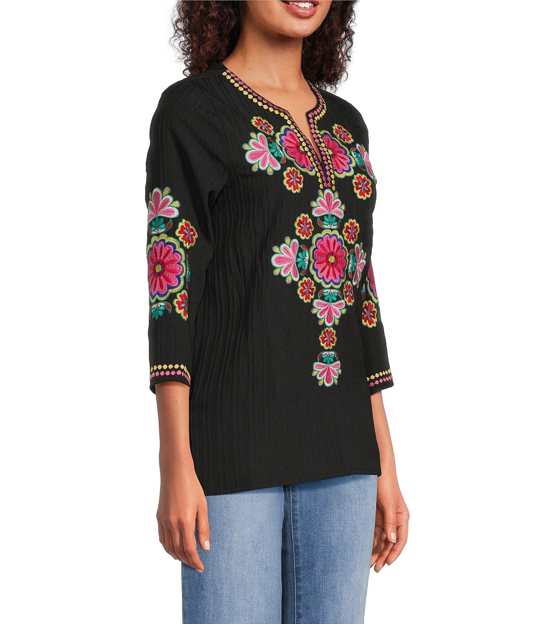 Calessa Woven Embroidered Split Round V-Neck 3/4 Sleeve Tunic