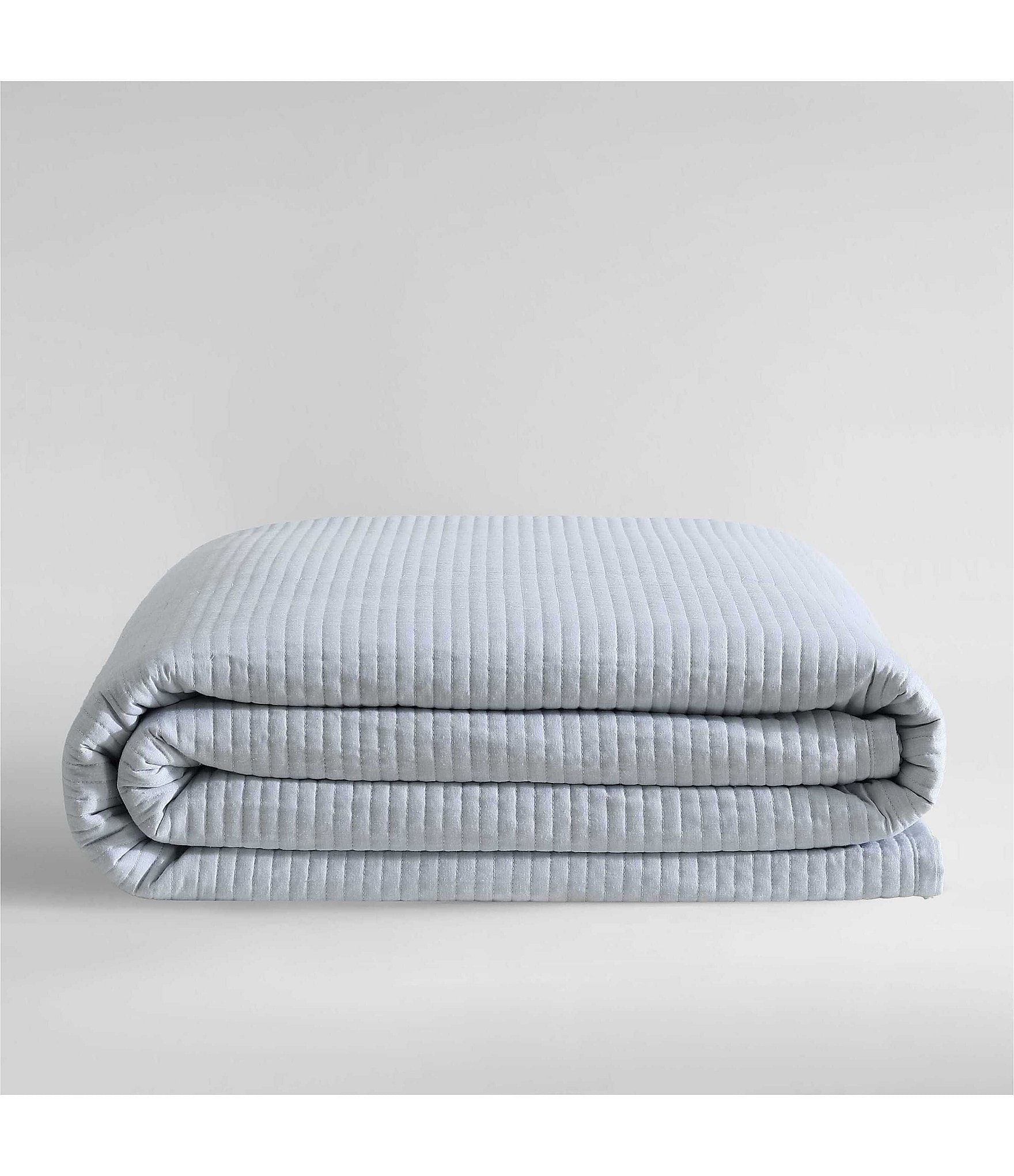 Calvin Klein Mini Channel Stitch Solid Quilt Mini Set