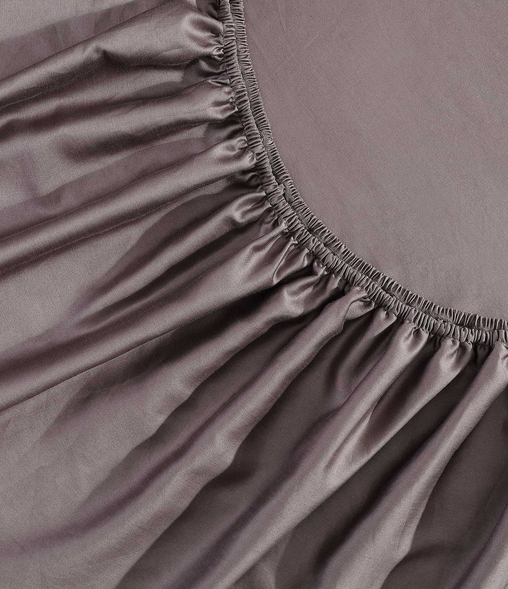 Calvin Klein Pearl Edge Cotton Sateen 300-Thread Count Sheet Set