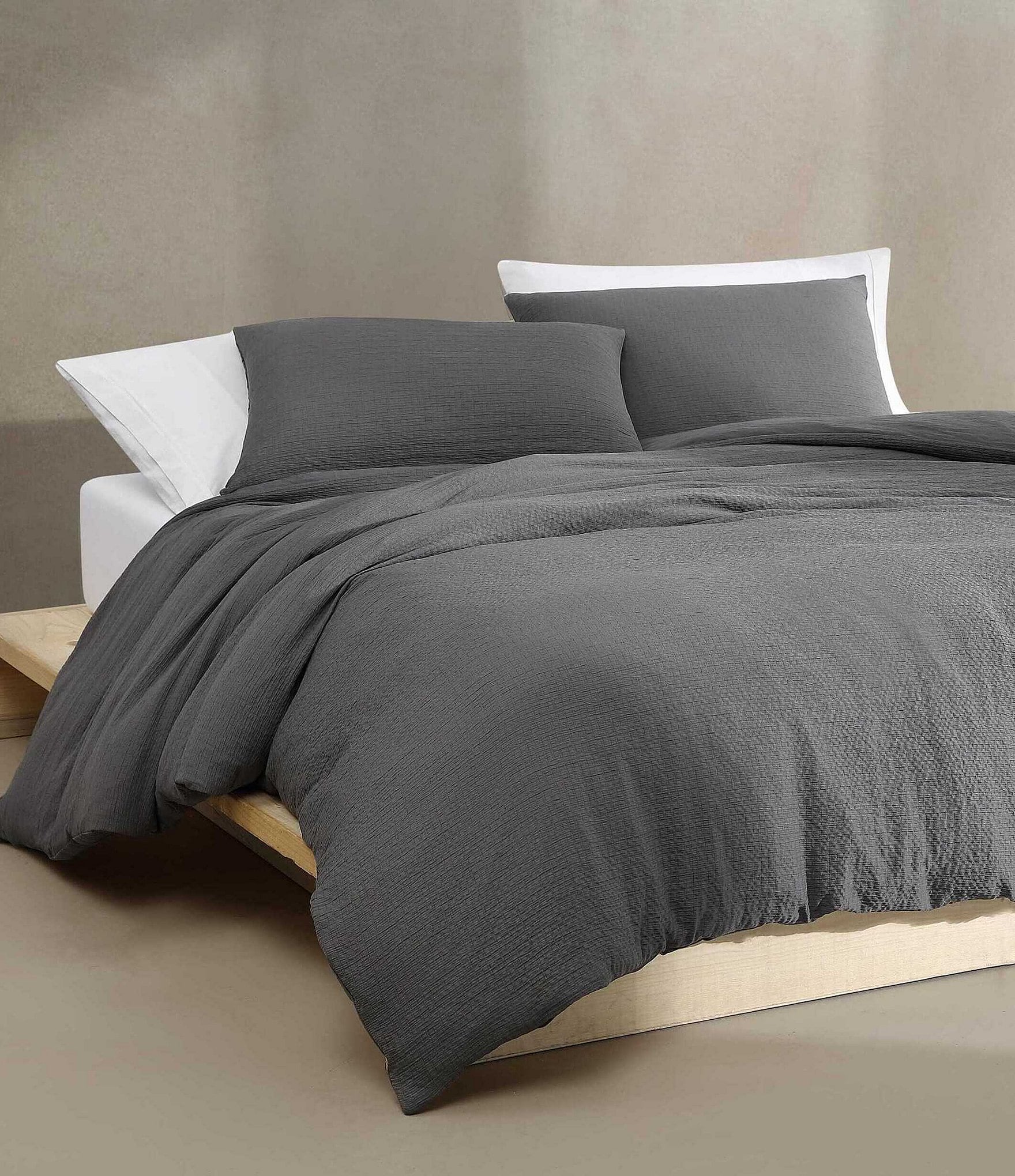 Calvin Klein Seersucker Comforter Mini Set