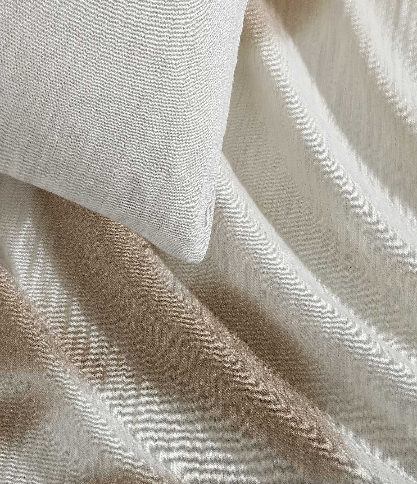 Calvin Klein Shadow Branches Mini Comforter Set