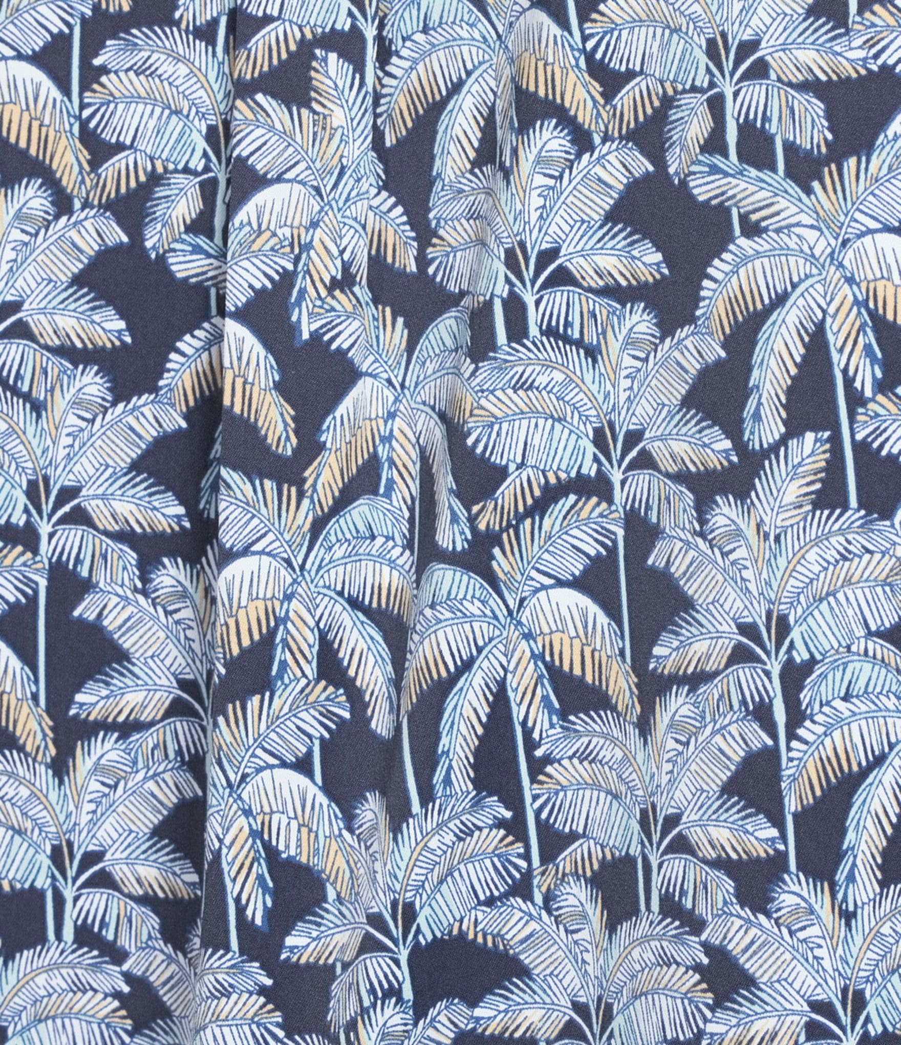 Caribbean Isle Breeze Performance Stretch Palm Print Short Sleeve Woven Shirt