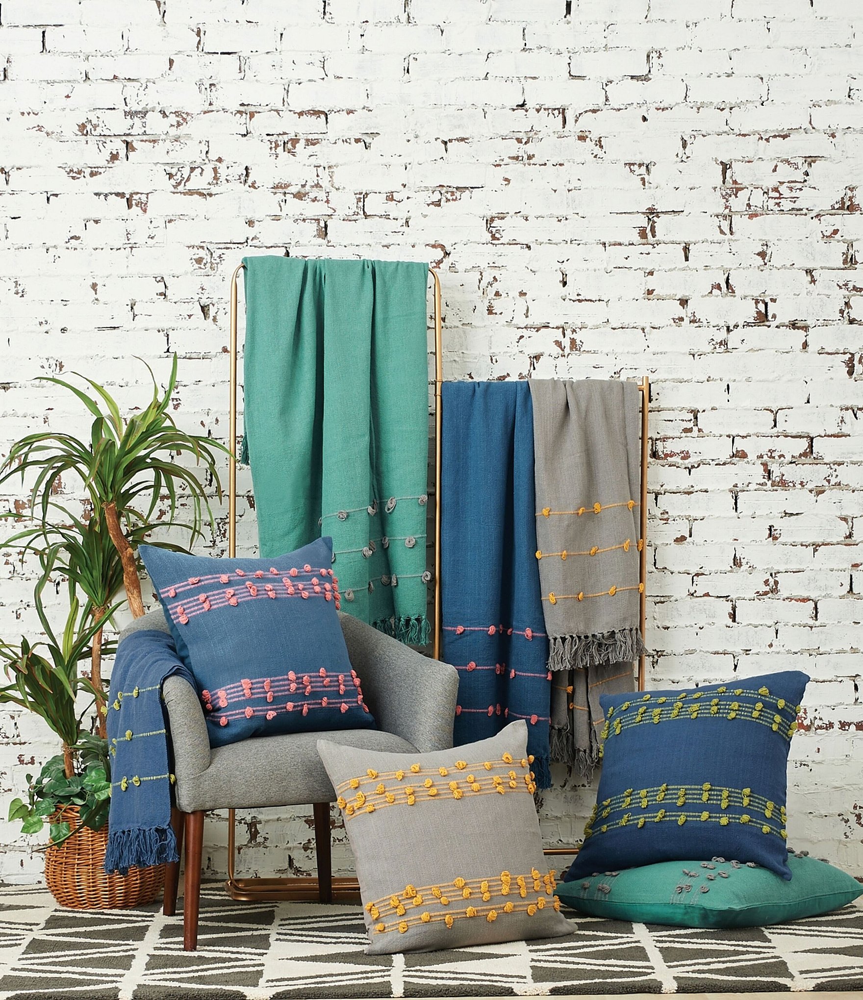 carol & frank Tabb Tufted Textured Throw Blanket