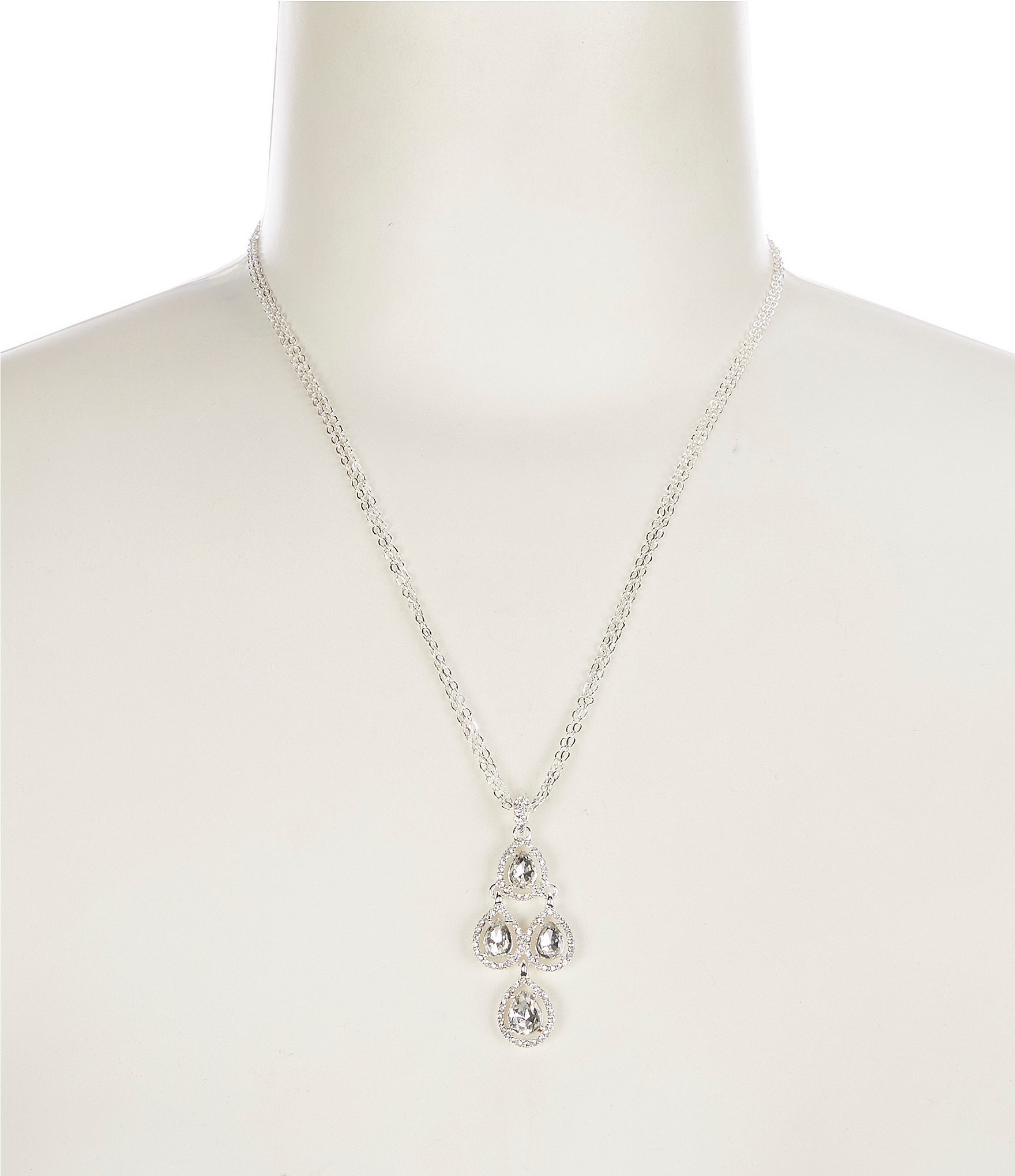 Dillard's Malachite Stone Round Short Pendant Necklace