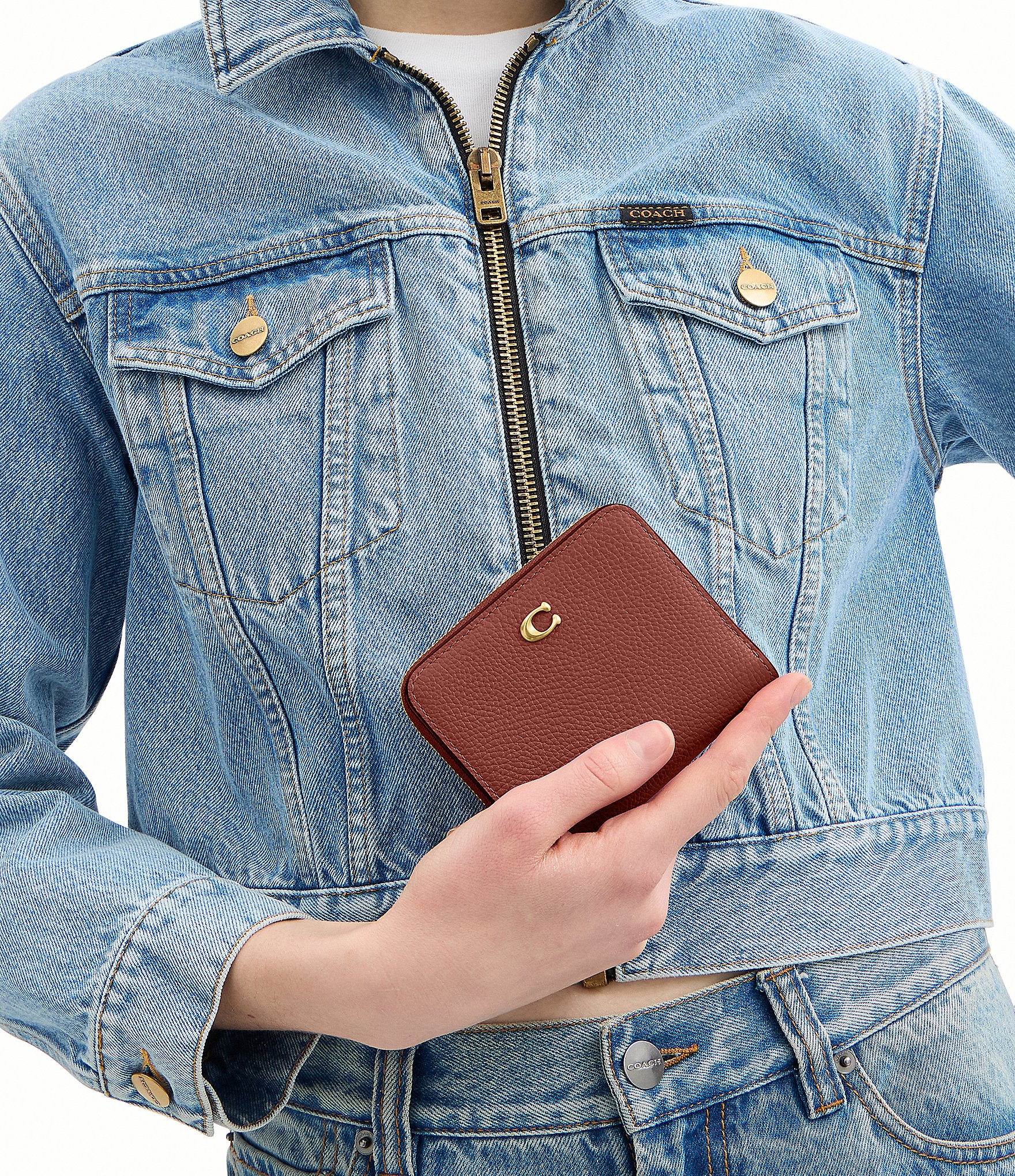 COACH 8-Card Bifold Wallet