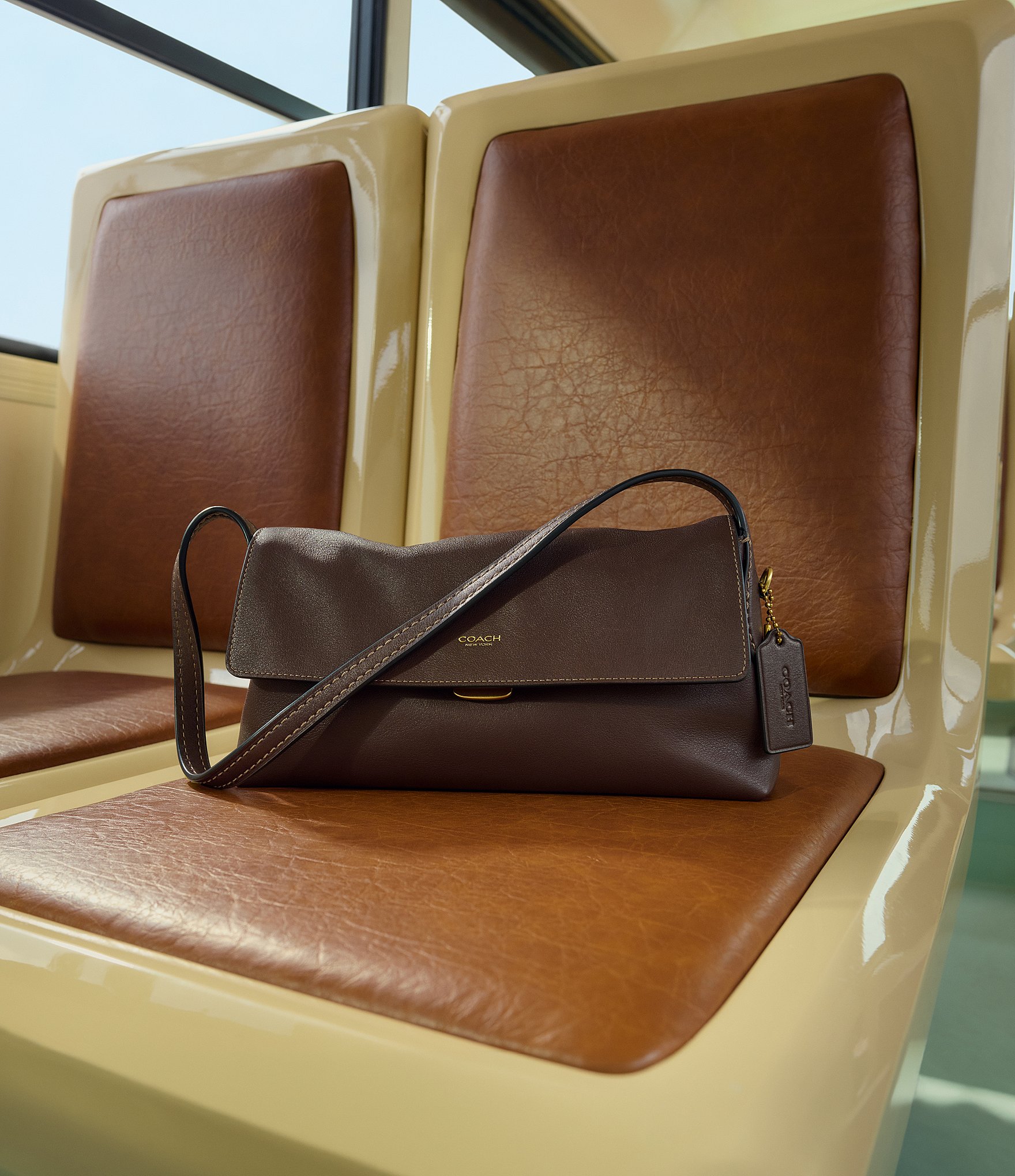 COACH Chelsea 26 Shoulder Bag