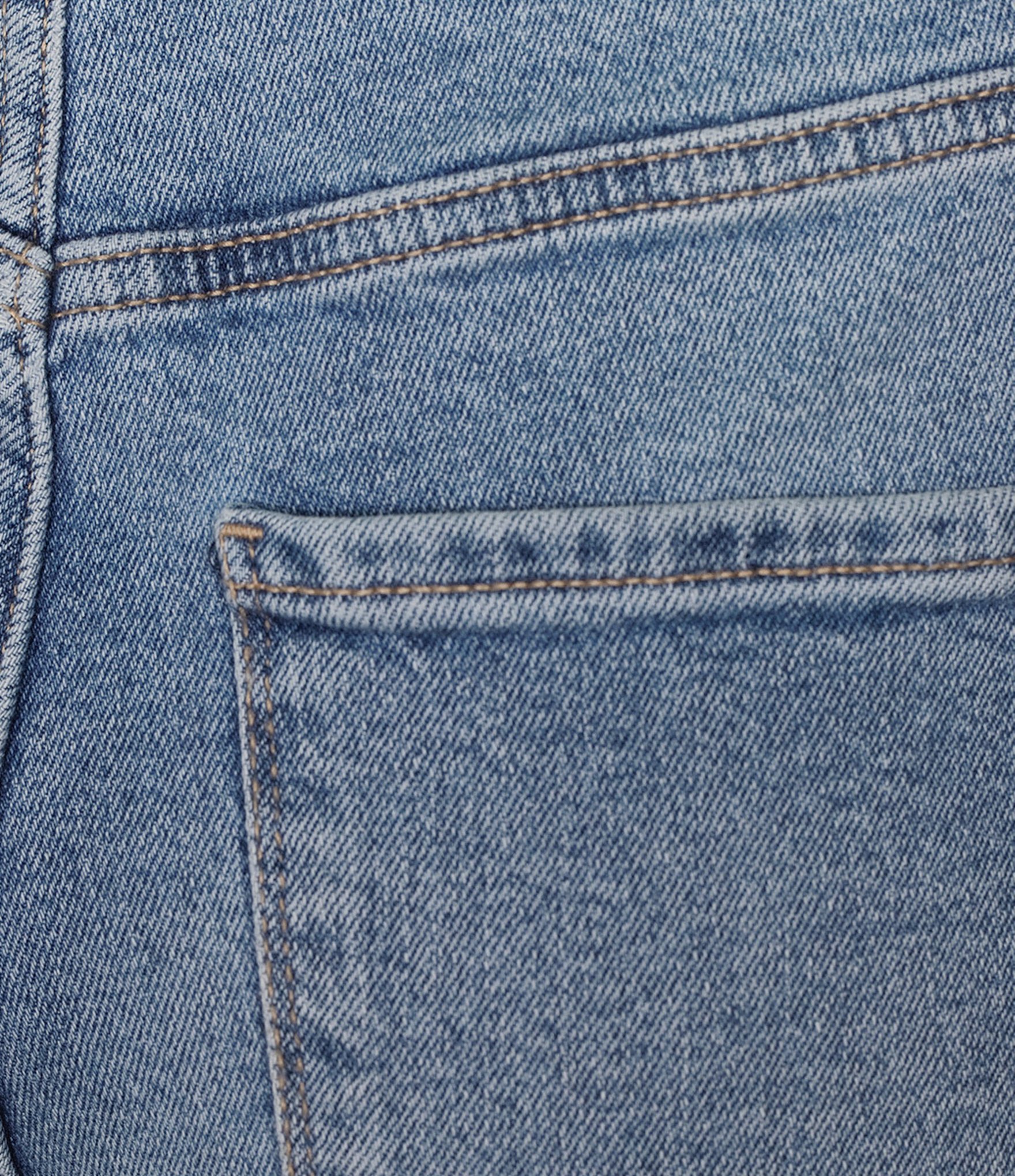 Code Bleu Chelsea Denim High-Rise Star Design Capri Jeans