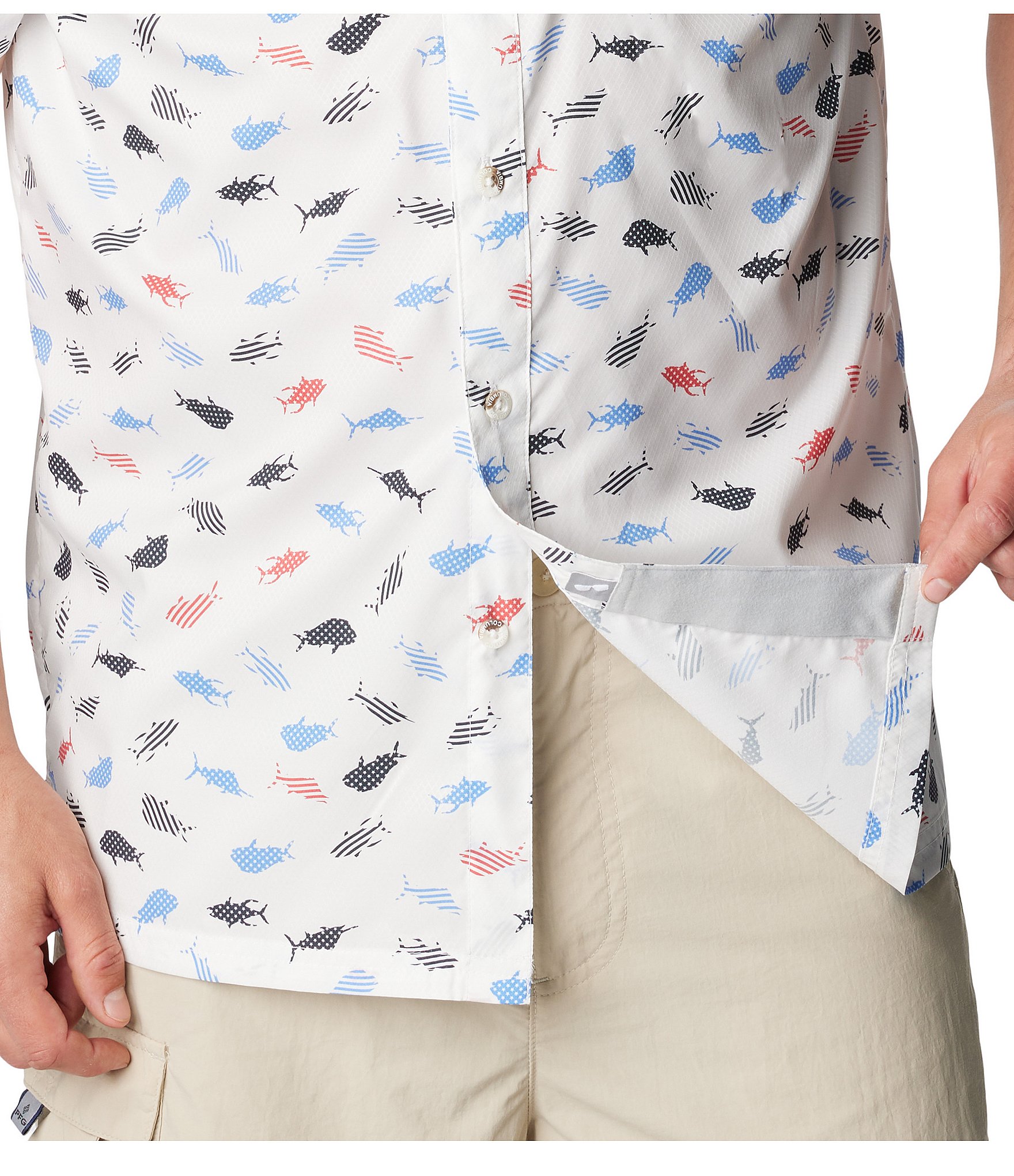 Columbia Super Slack Tide™ Short Sleeve Fish Printed Woven Camp Shirt