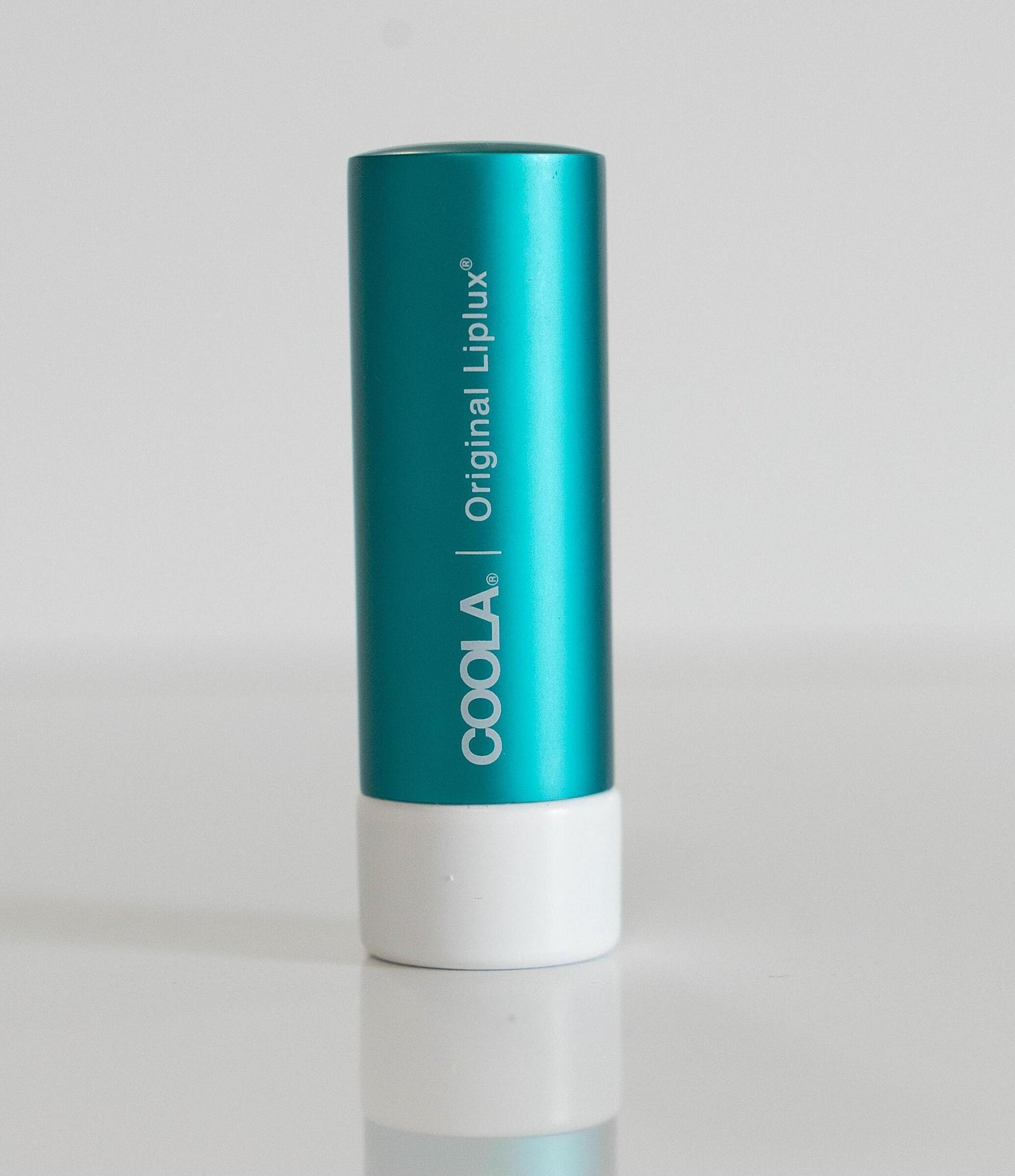 Coola Classic Liplux Organic Lip Balm Sunscreen SPF 30 Original