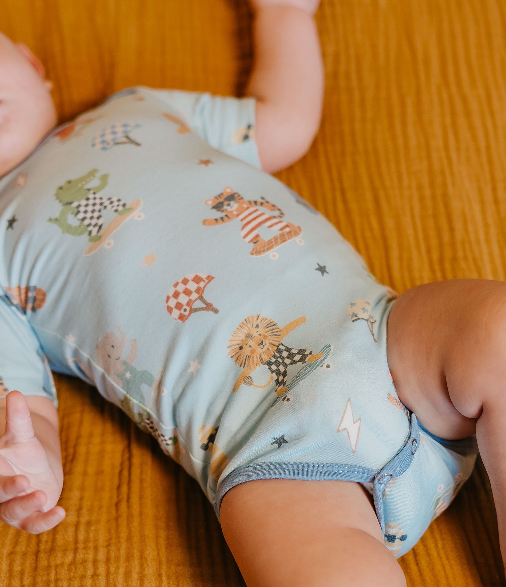 Copper Pearl Baby Boys Tanner Short Sleeve Bodysuit